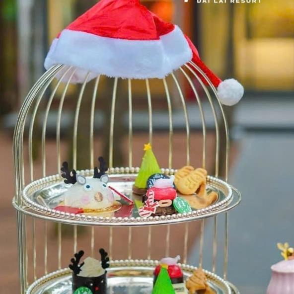 Hoàng Quyên 9 Flamingo đại Lải *