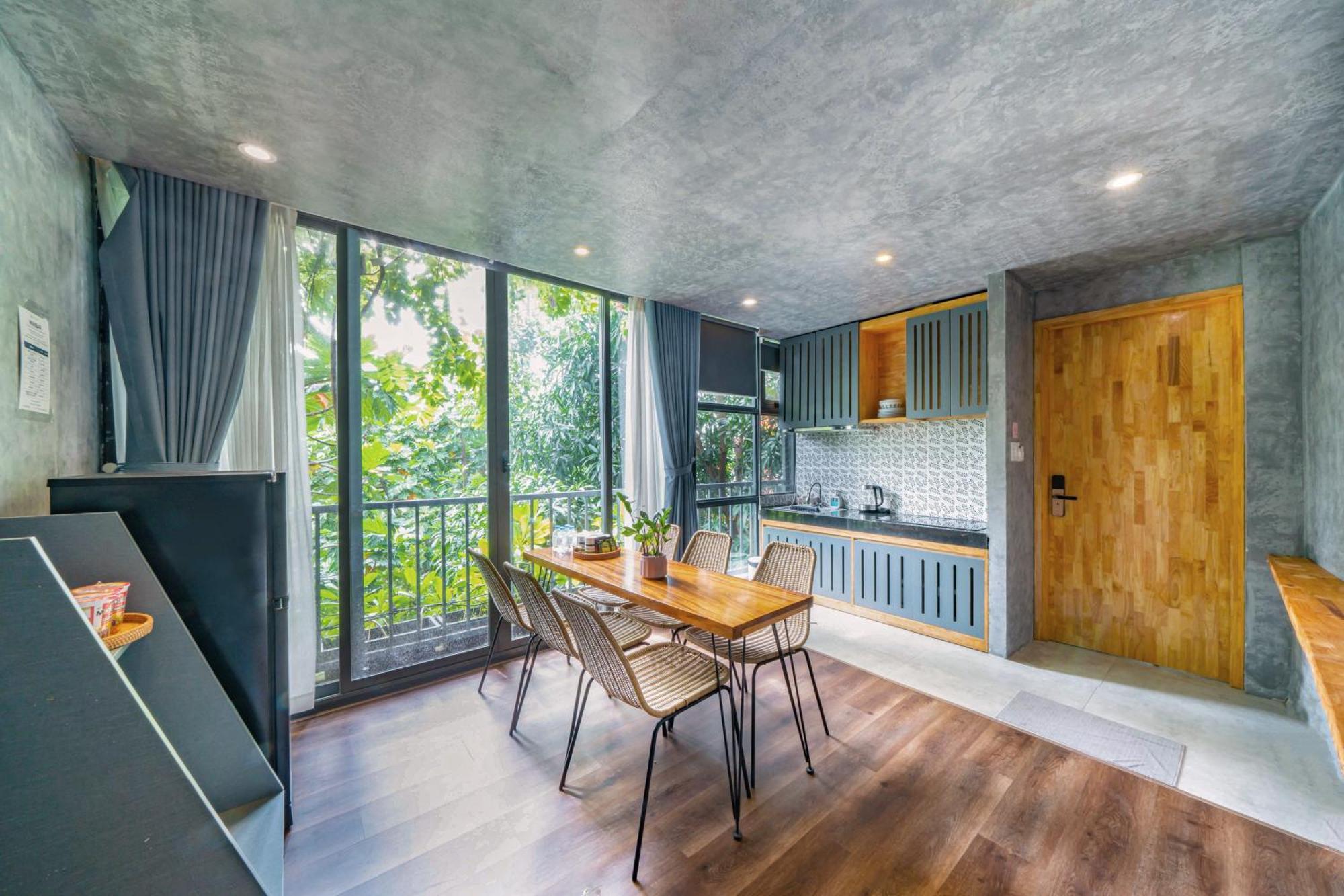 Lantana House Boutique By Haviland