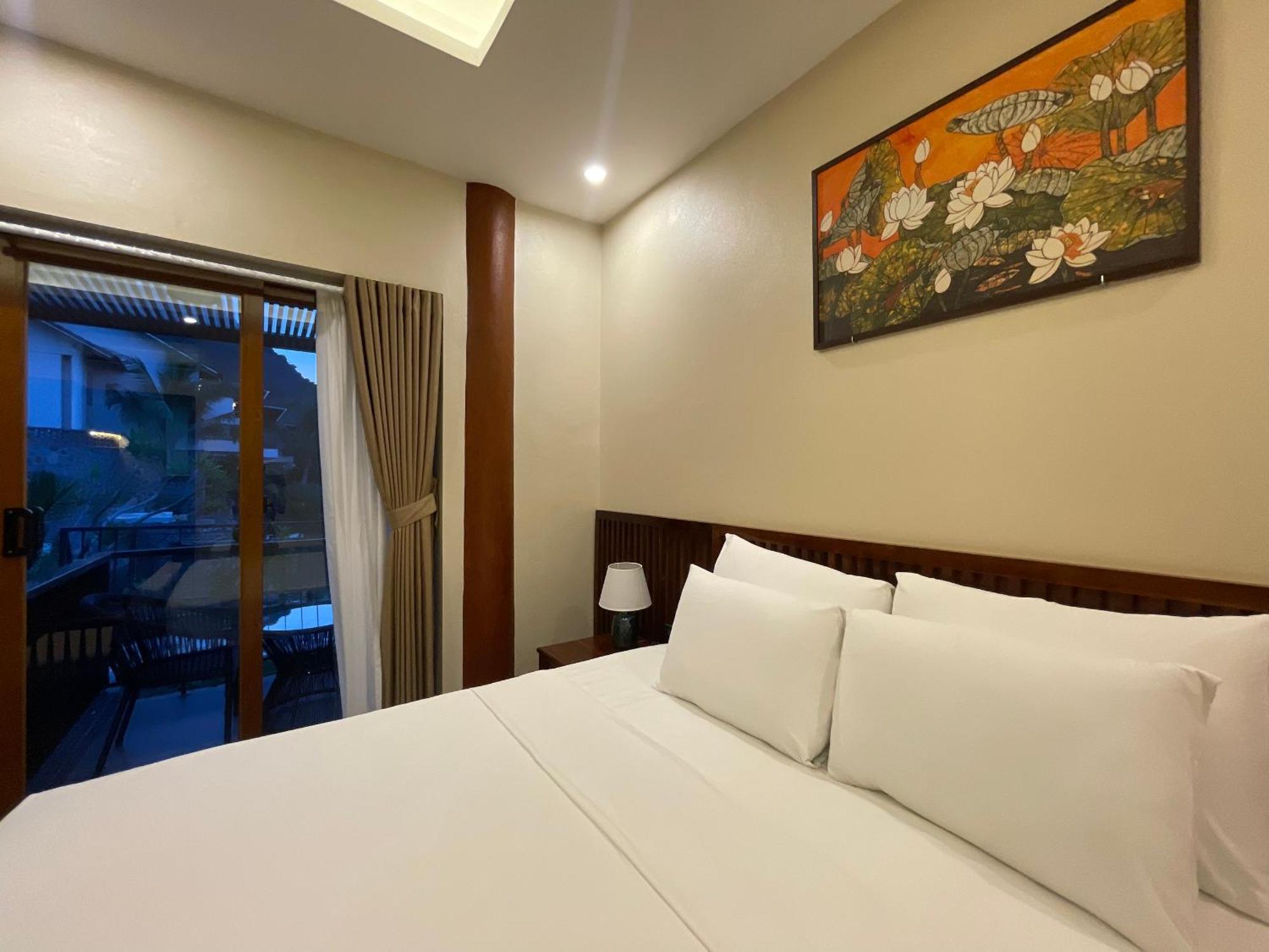 Resort Athena Premier