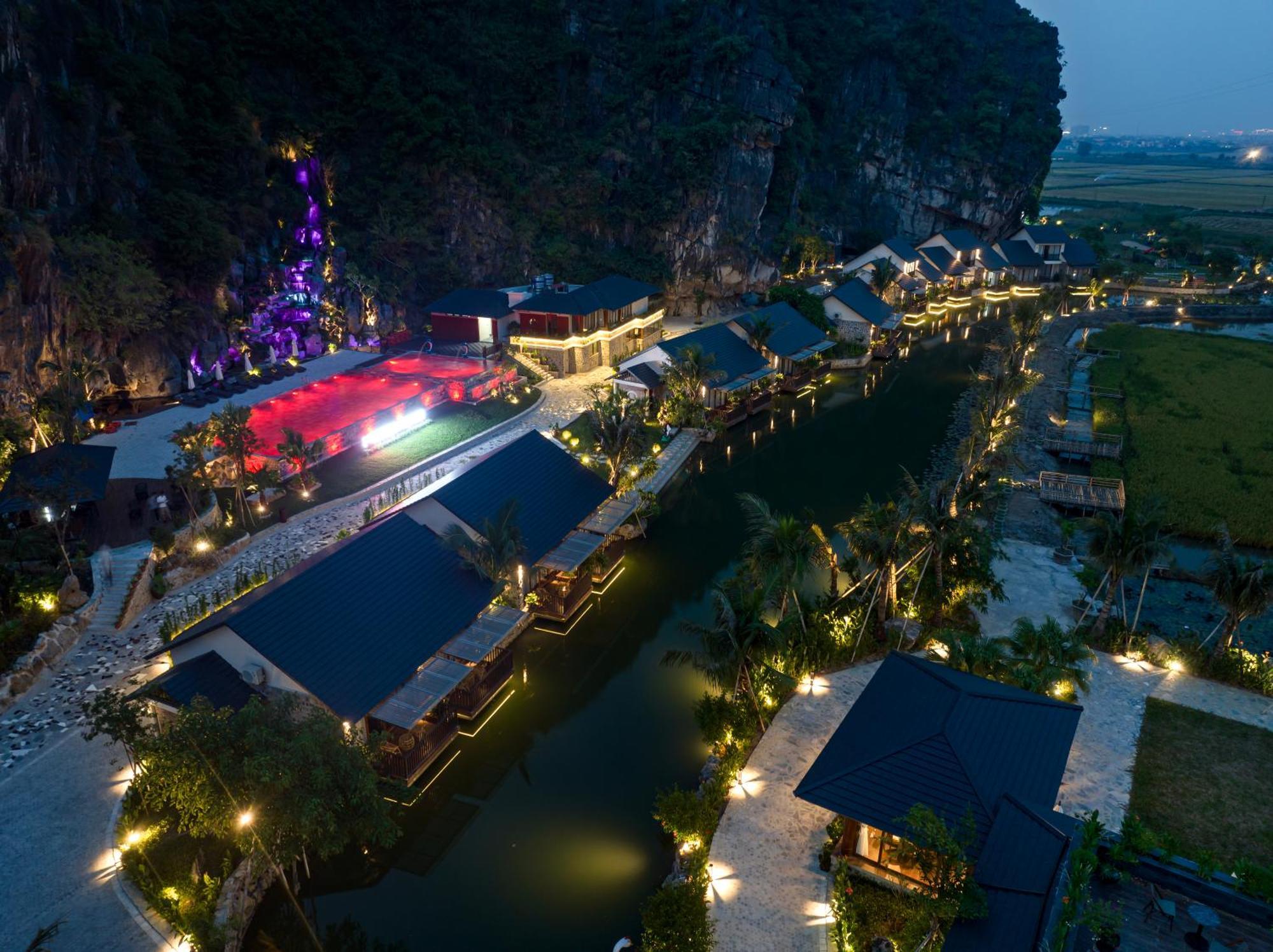 Resort Athena Premier *