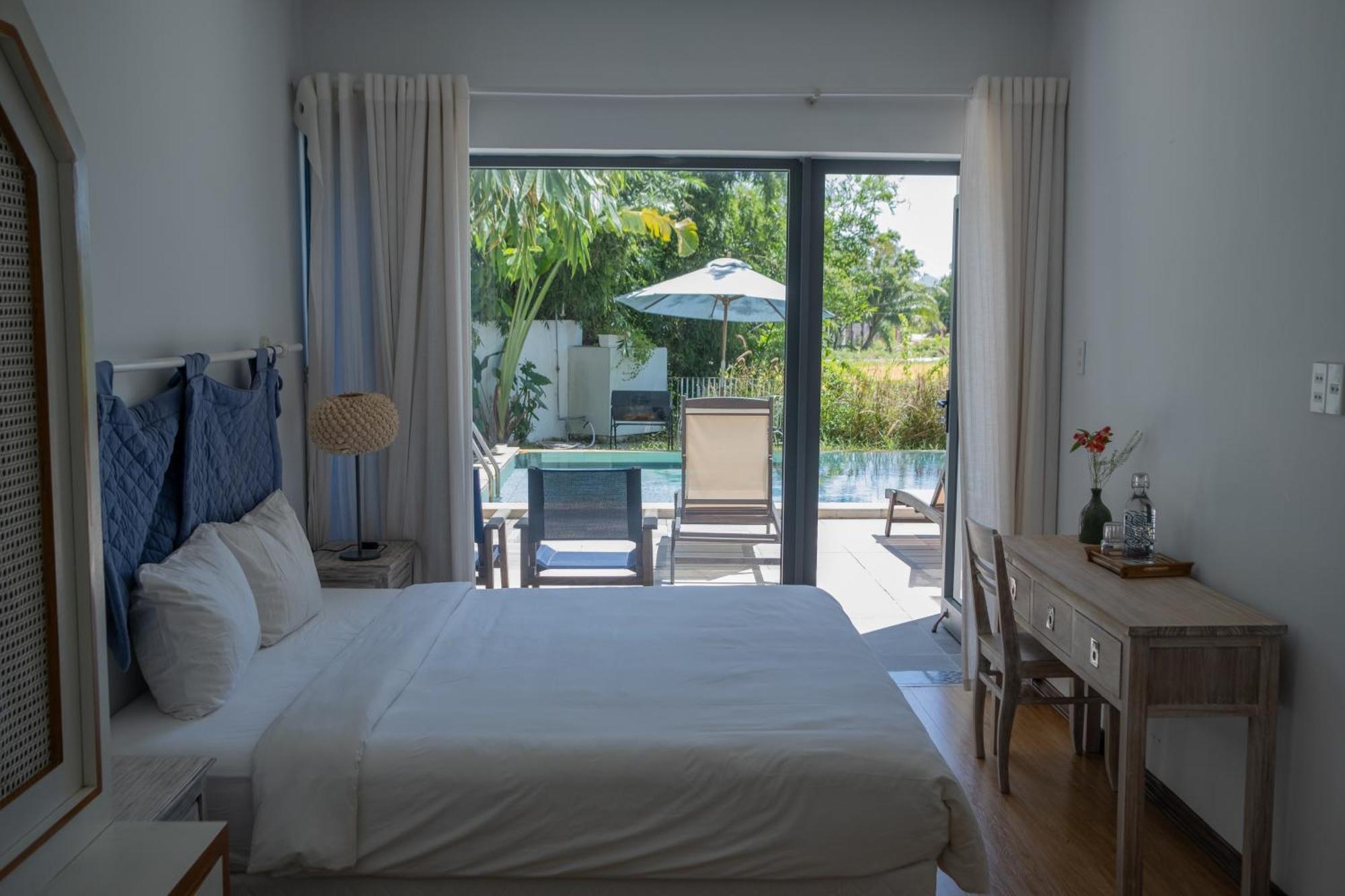 Homeday Retreats Homestay