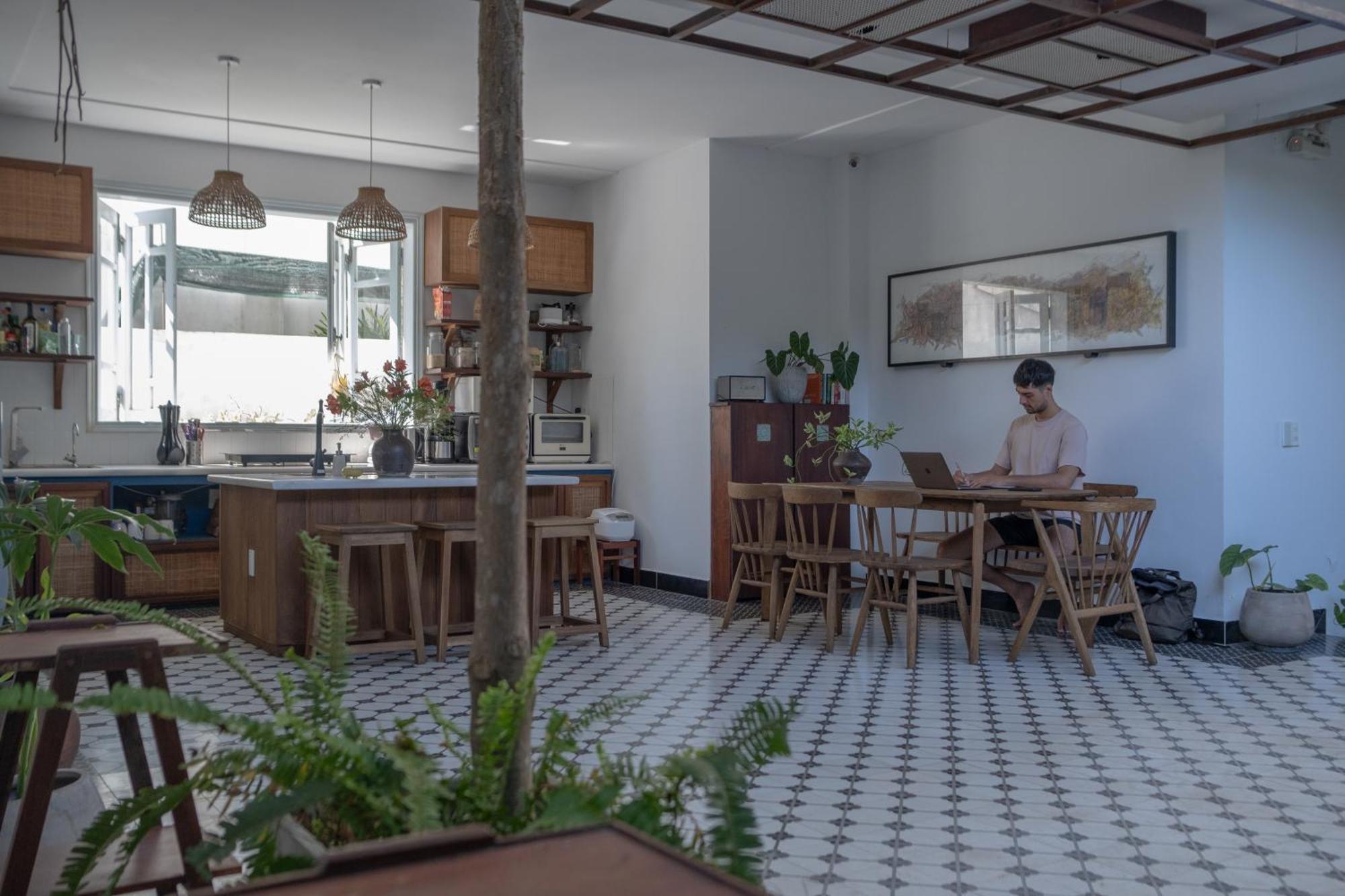 Homeday Retreats Homestay