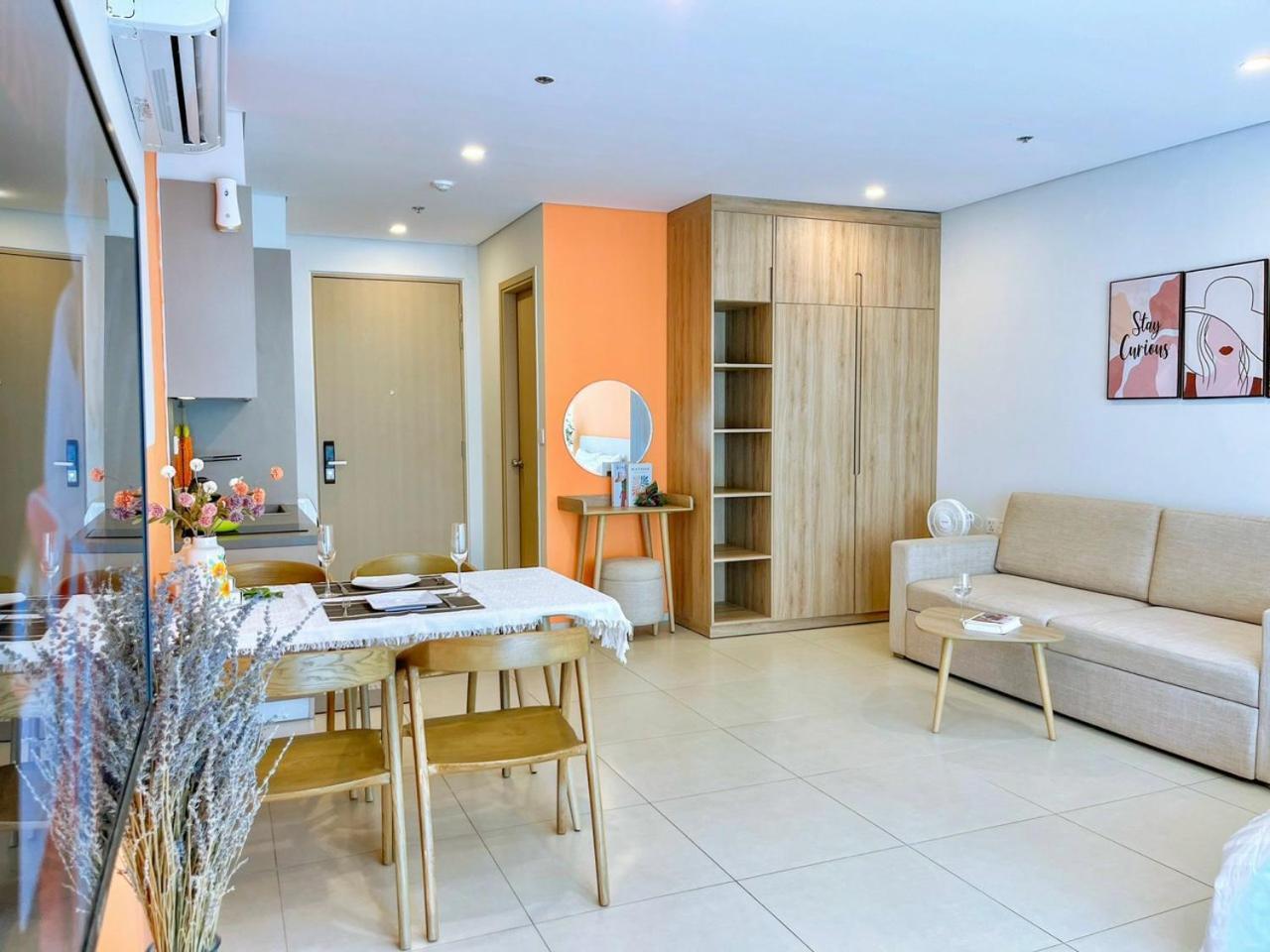 The Song House Apartment *