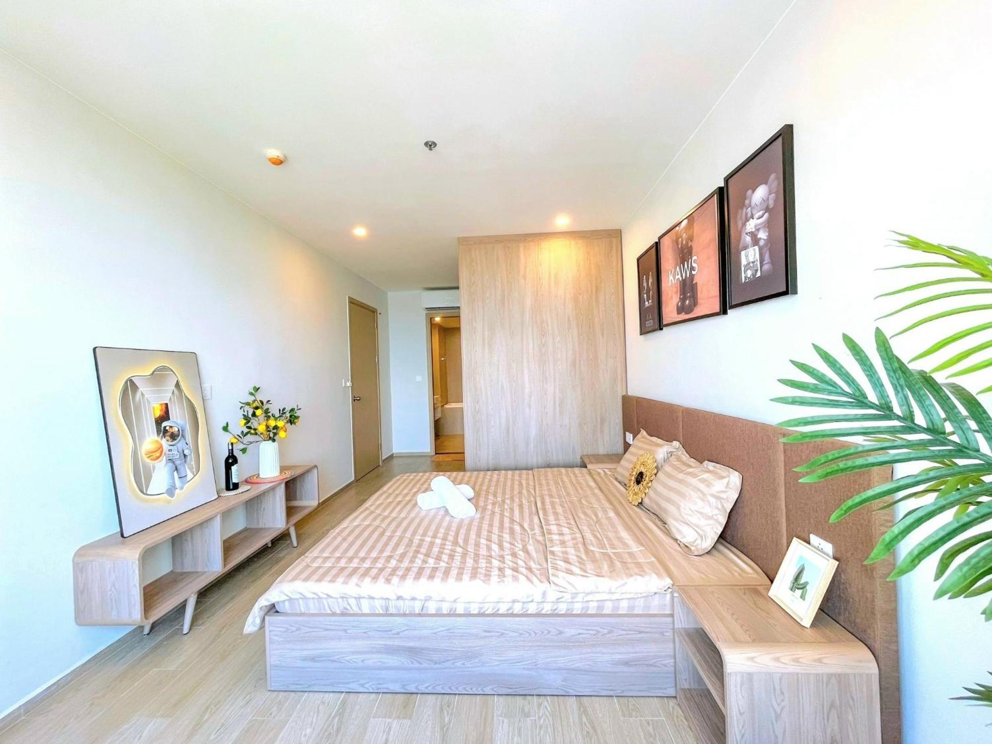 The Song House Apartment *