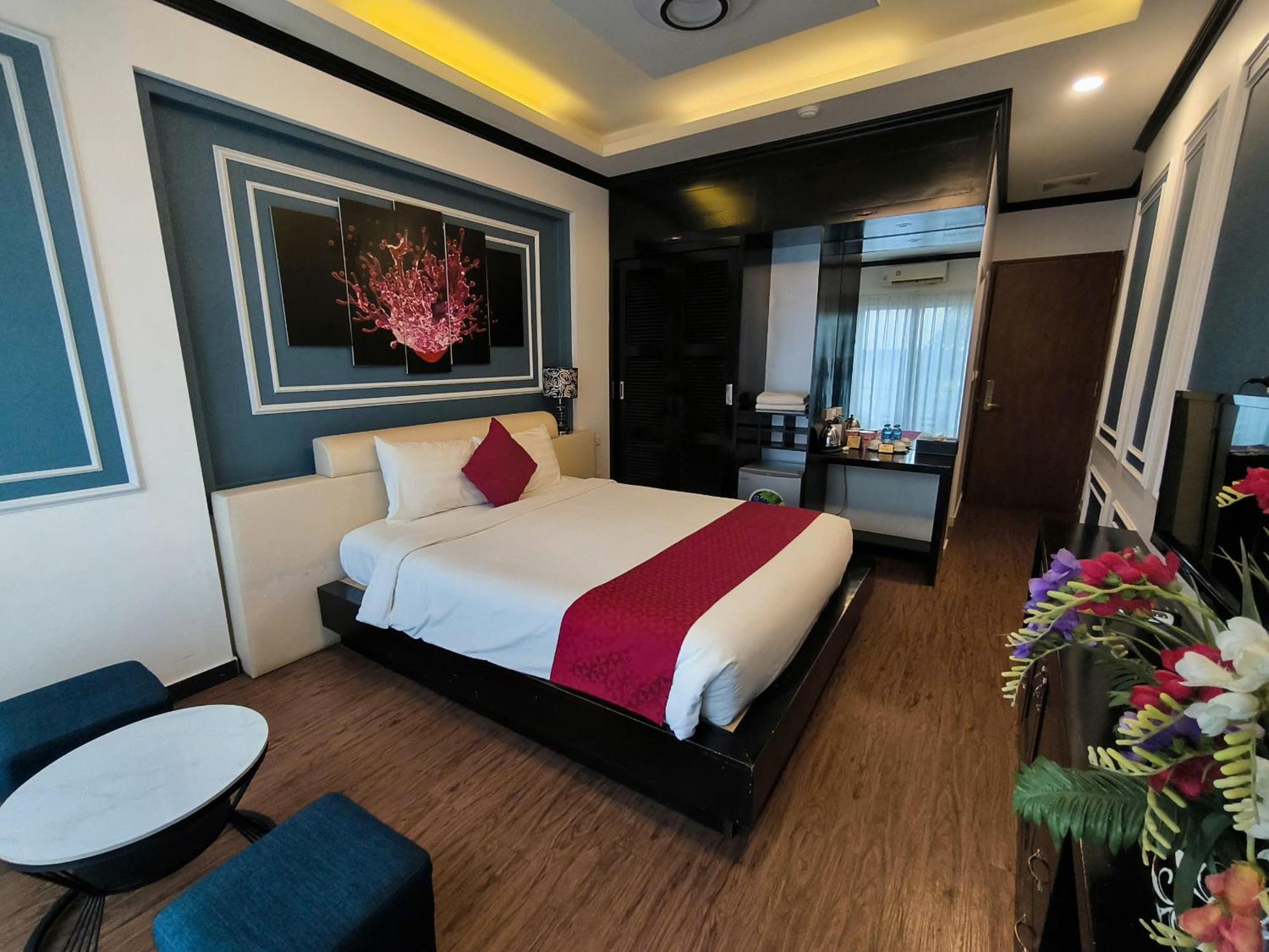 Eclipse Legend Hotel Hanoi