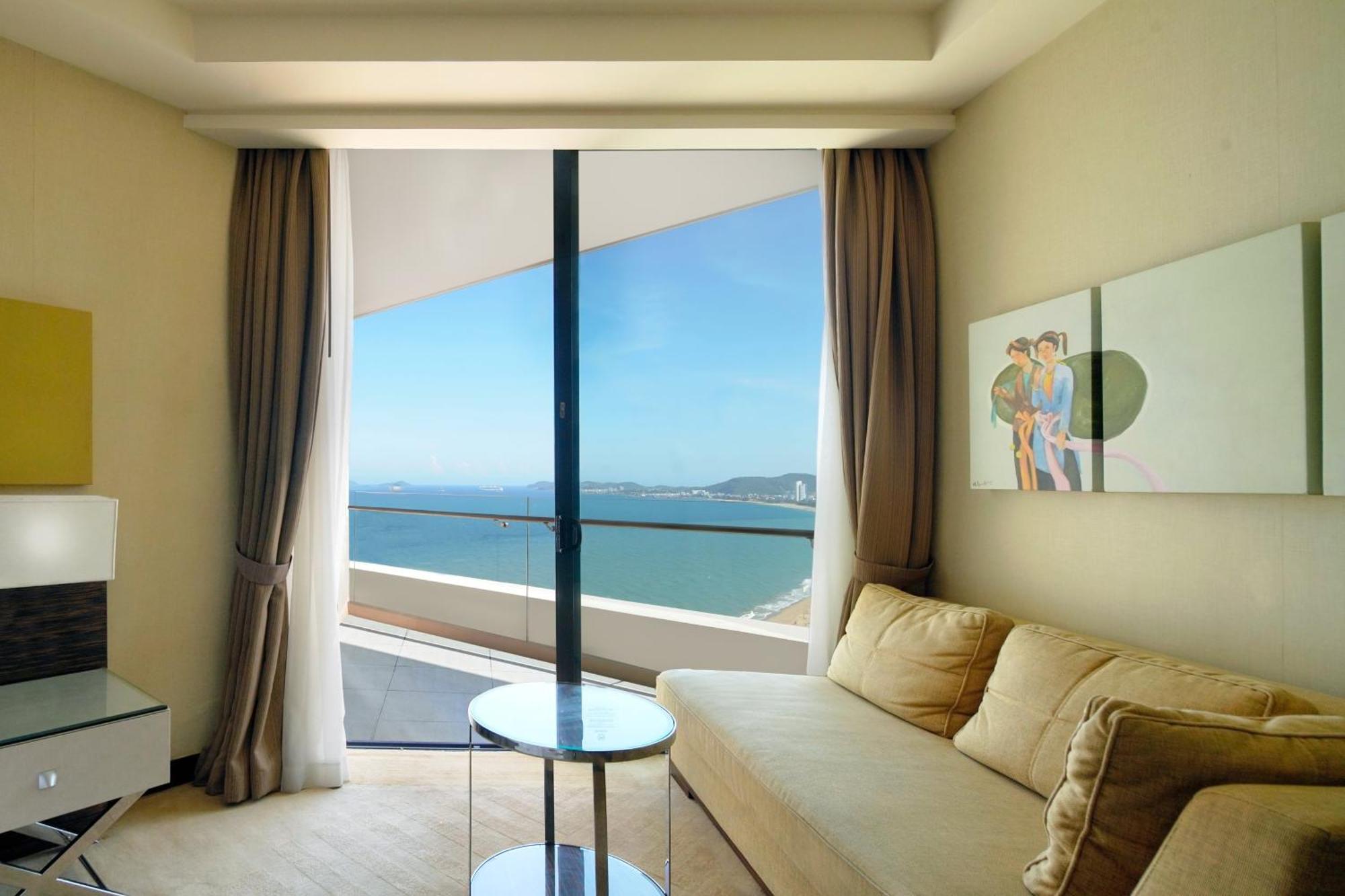 Hotel Sheraton & 5*