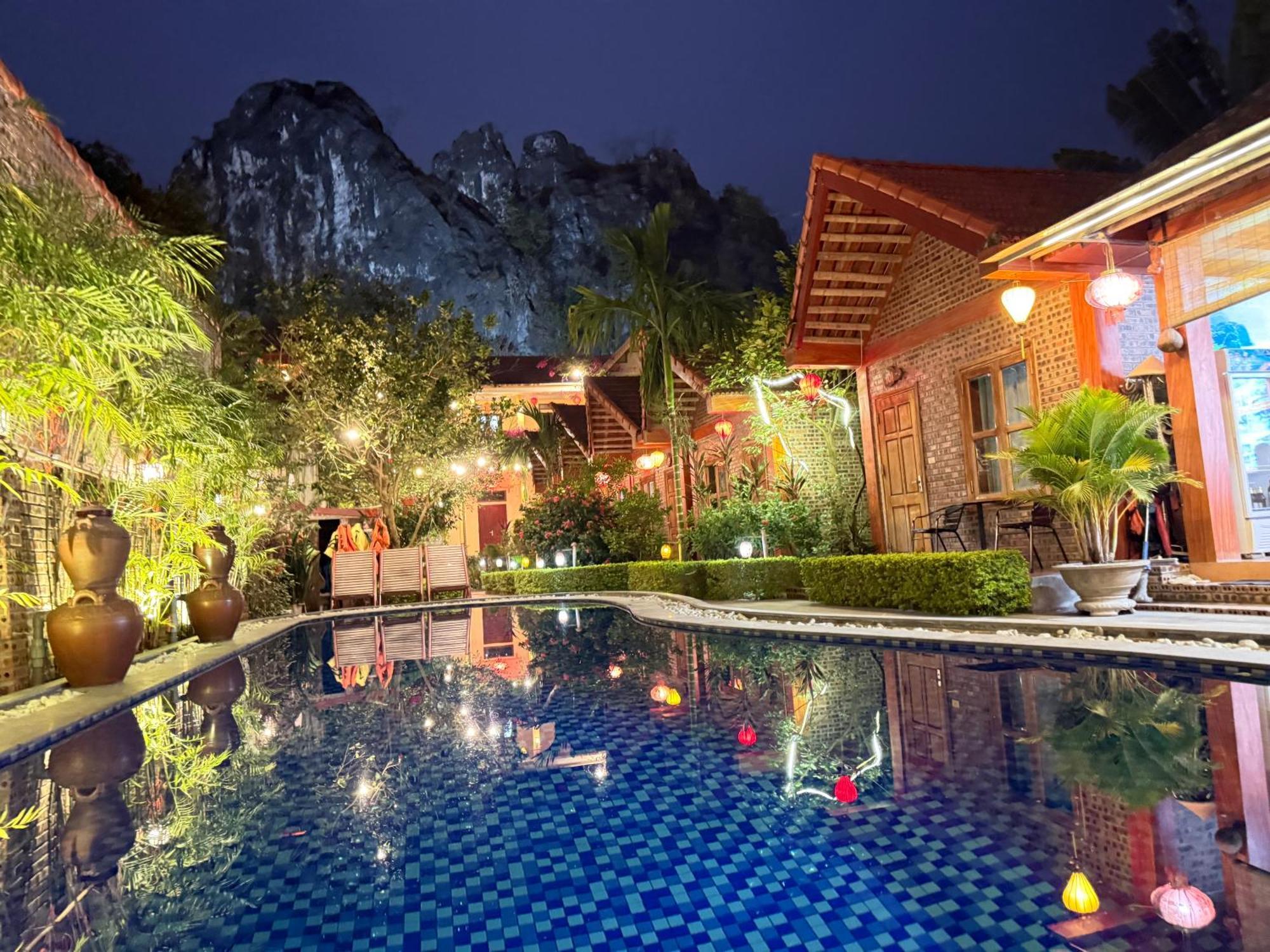 Tam Coc Friendly