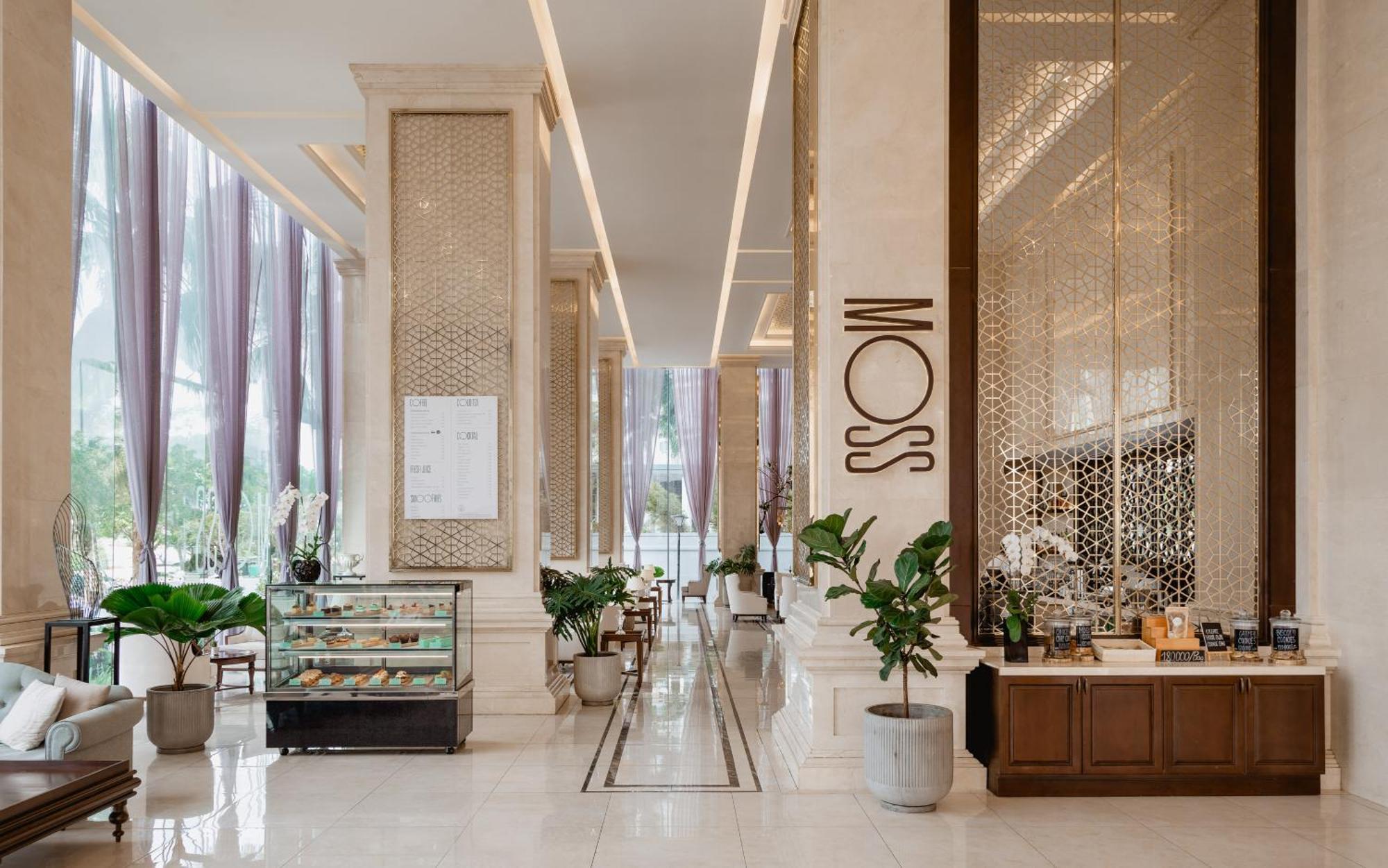 Melia Vinpearl Riverfront Hotel
