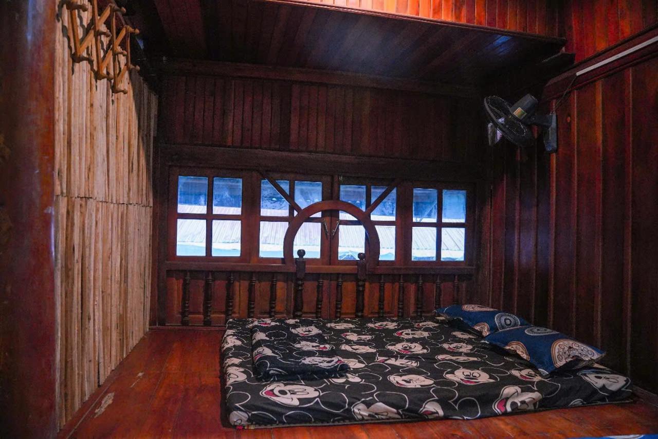 Time Travel - Loop Tour Homestay Ha Giang