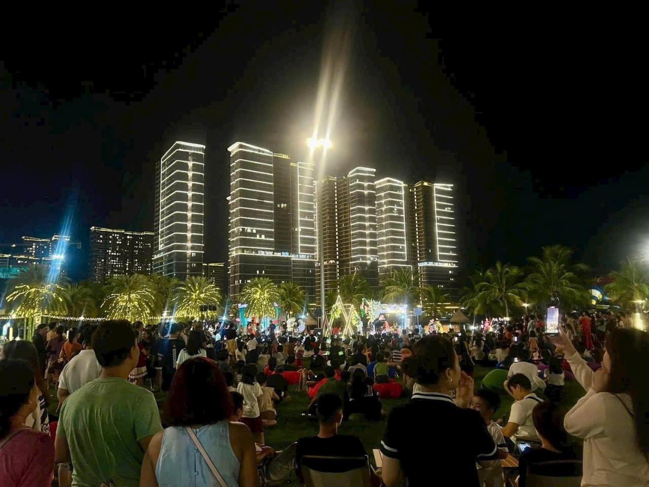 Suzon-luxurious At Lumiere Boulevard Vgp Căn hộ