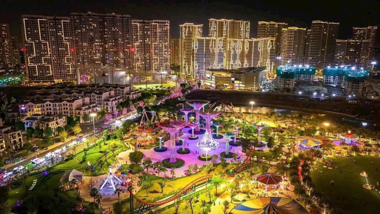 Suzon-luxurious At Lumiere Boulevard Vgp