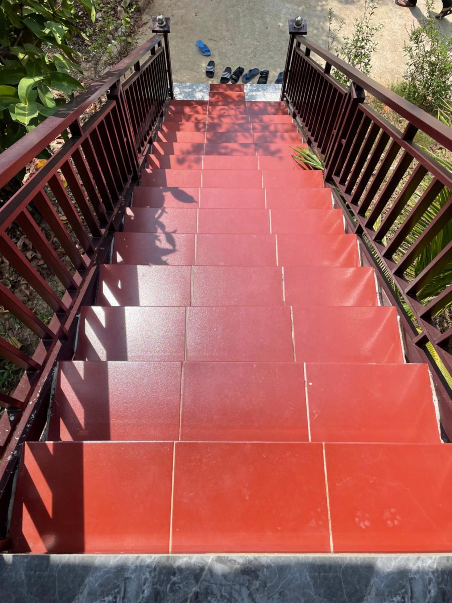 Du Nam Riverside Nam Khách sạn