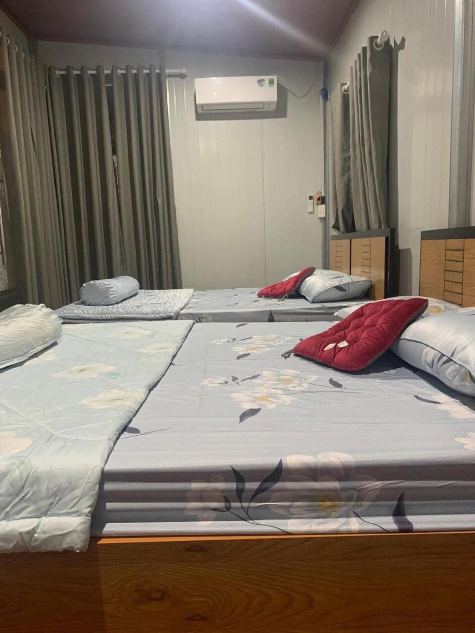 Huong Sen Garden Guest house *