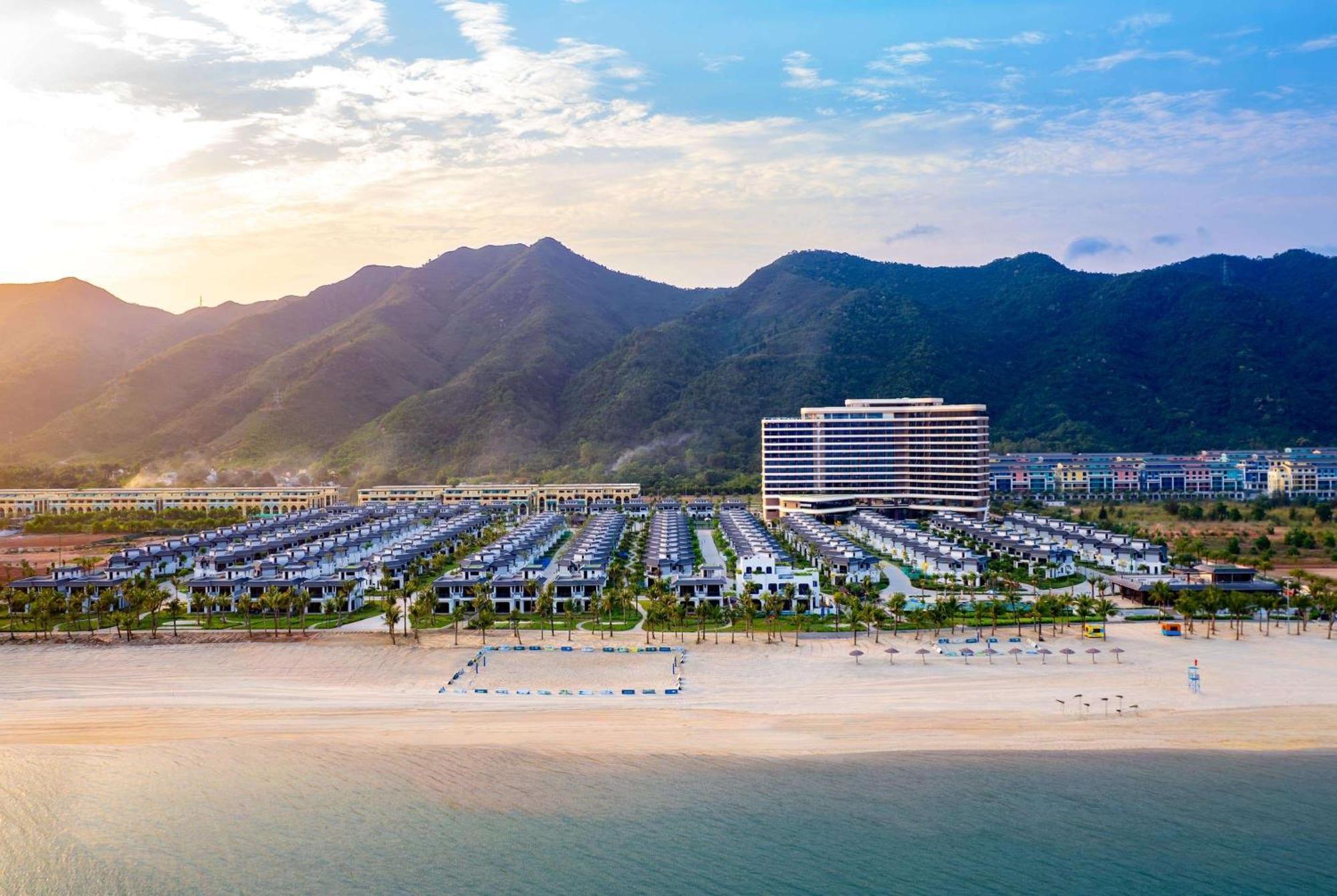 Wyndham Garden Sonasea Don Hotel