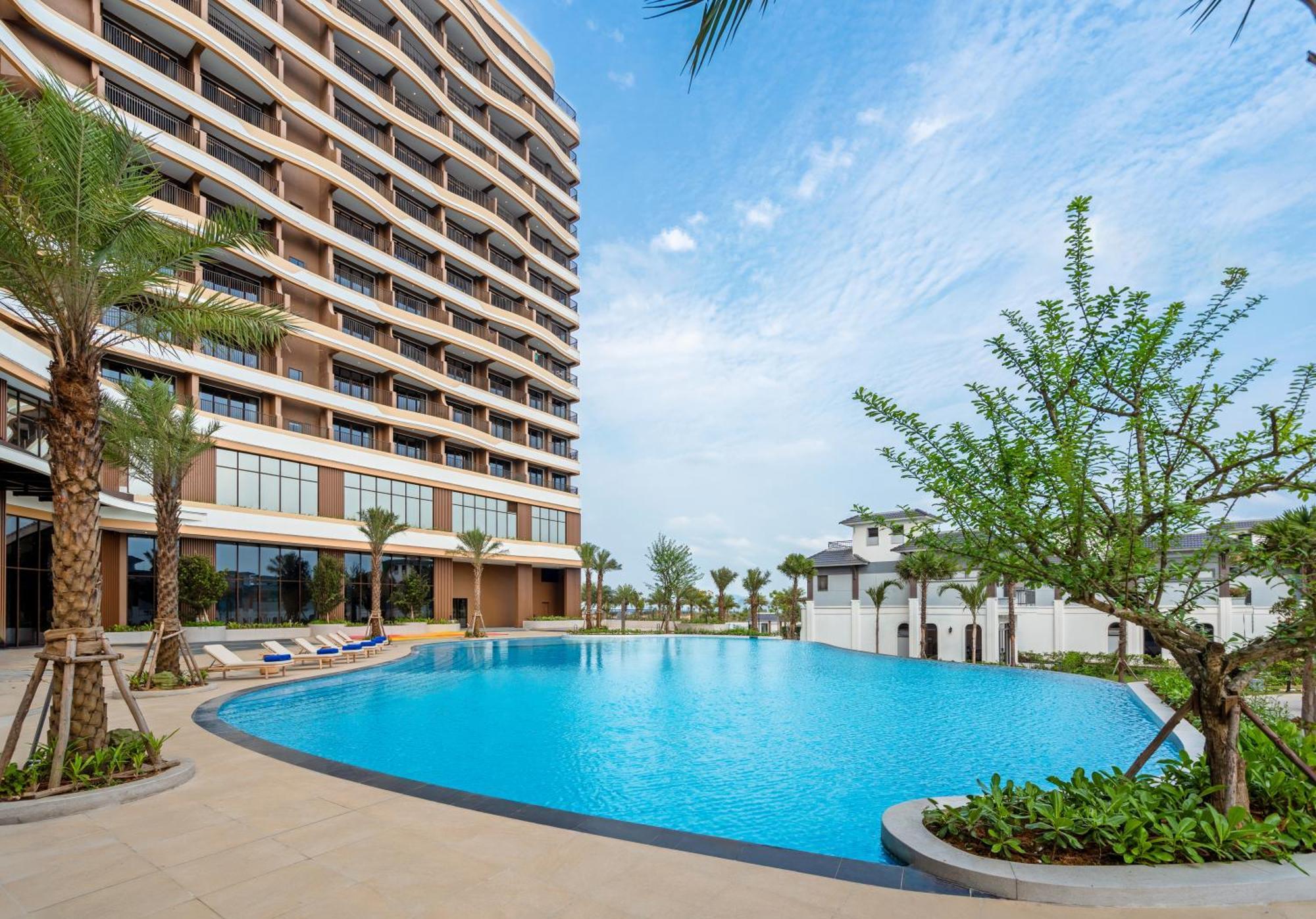 Wyndham Garden Sonasea Don Ha Long