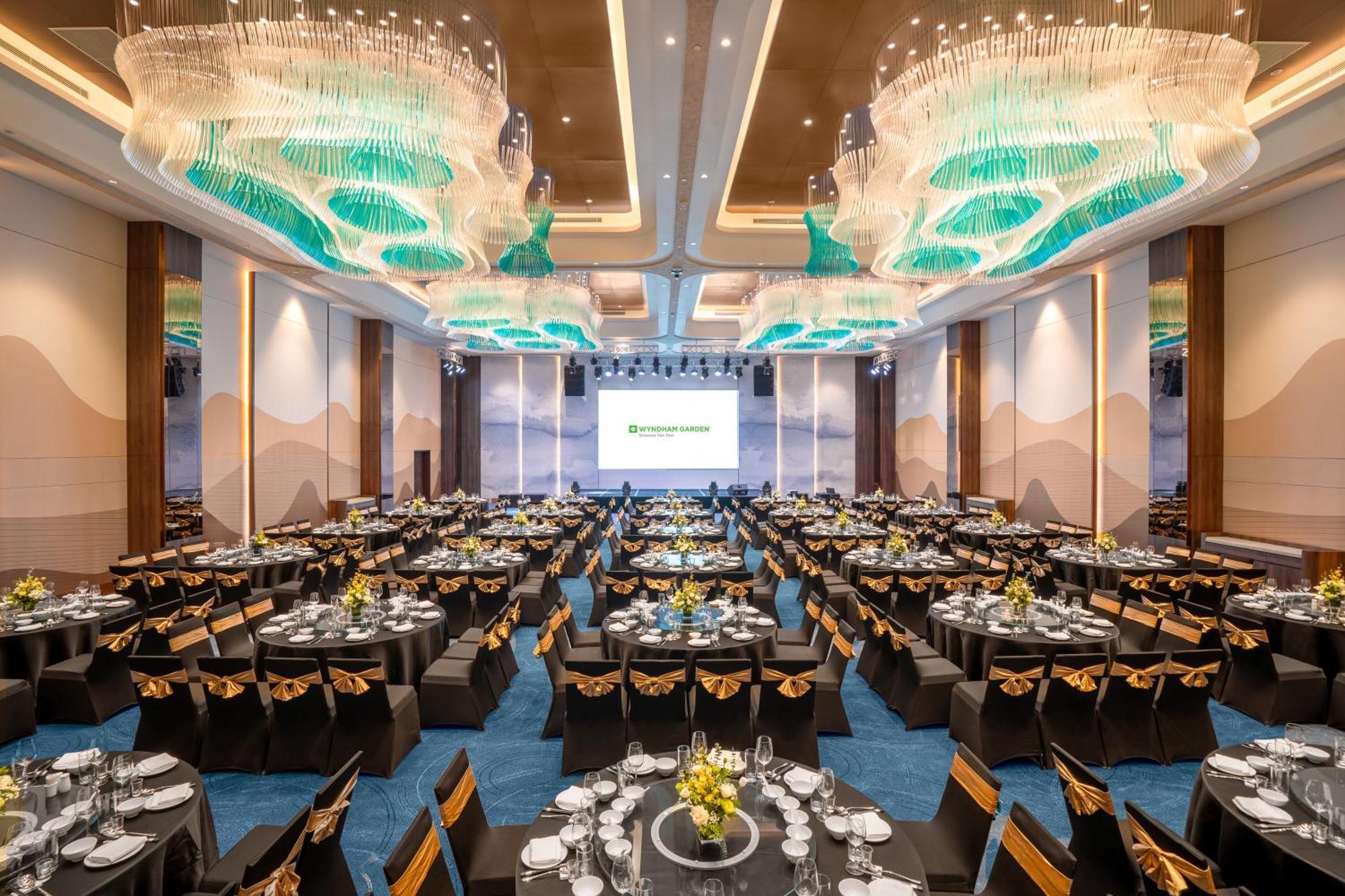 Wyndham Garden Sonasea Don Hotel Ha Long