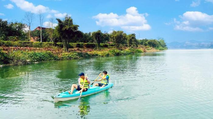 Riverside Boutique & Resort