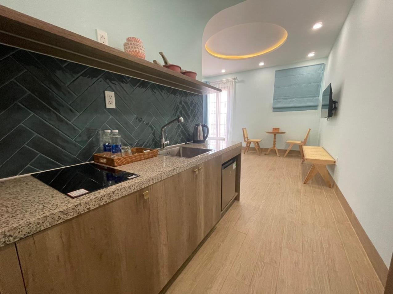 Aurora & Golf 3d Hotel Phu Quoc