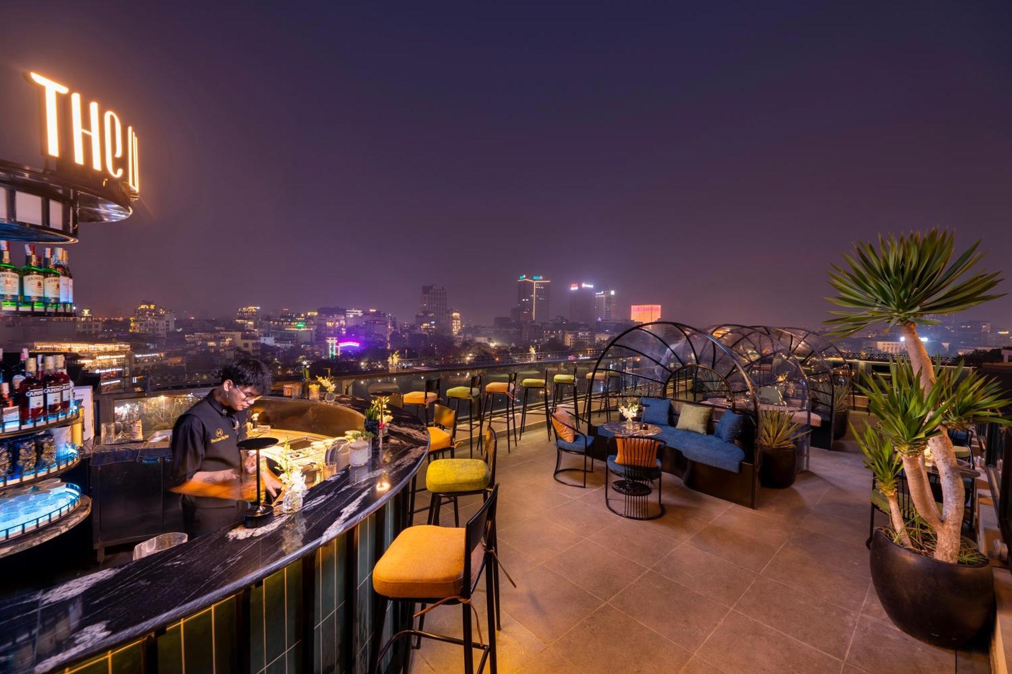 Le Premier & Rooftop Bar Khách sạn Hà Nội