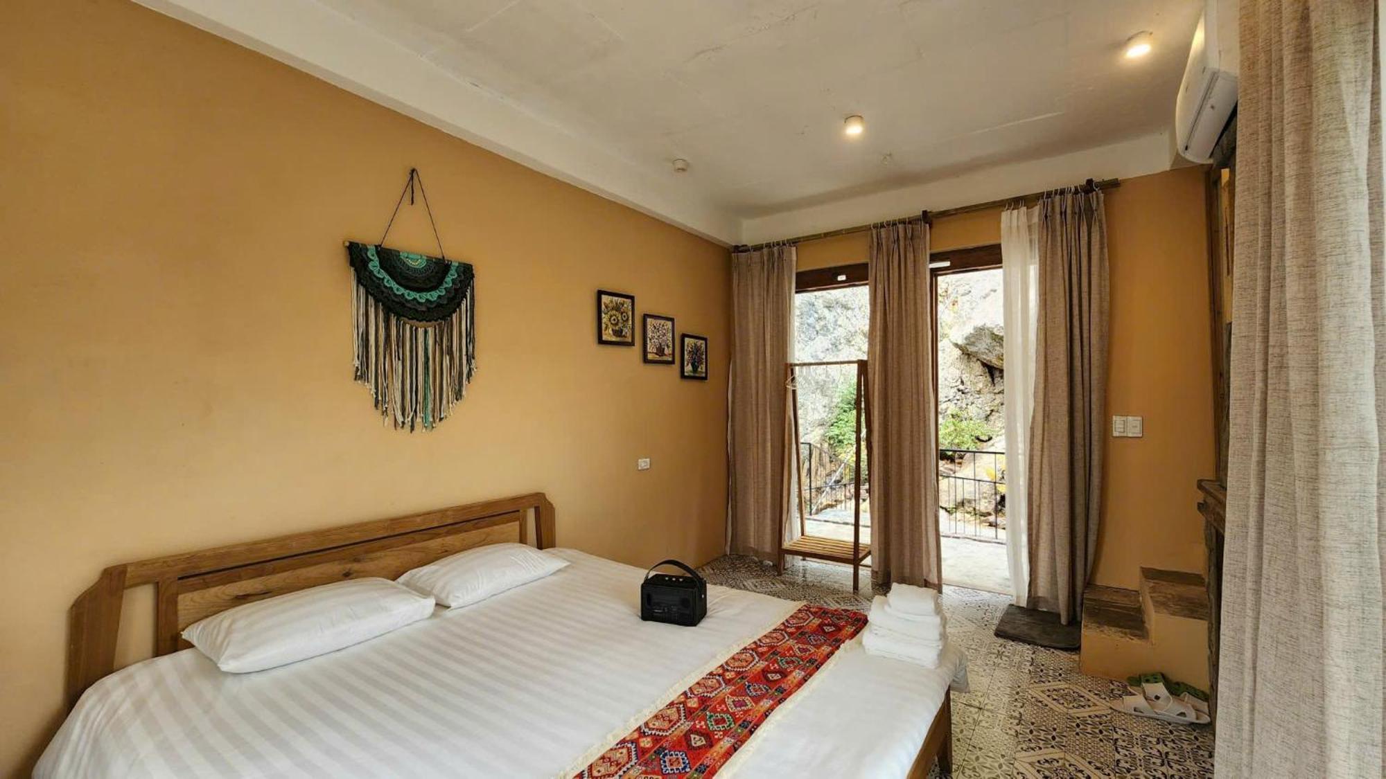 Hotel 4 Seasons &