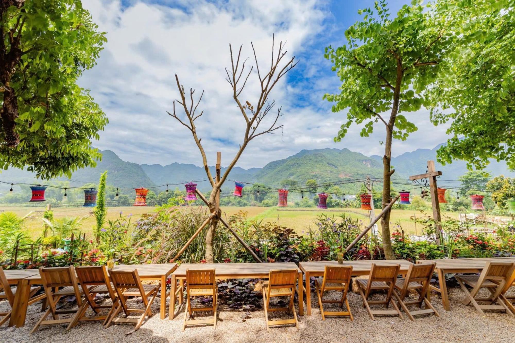 4 Seasons & 4* Mai Chau