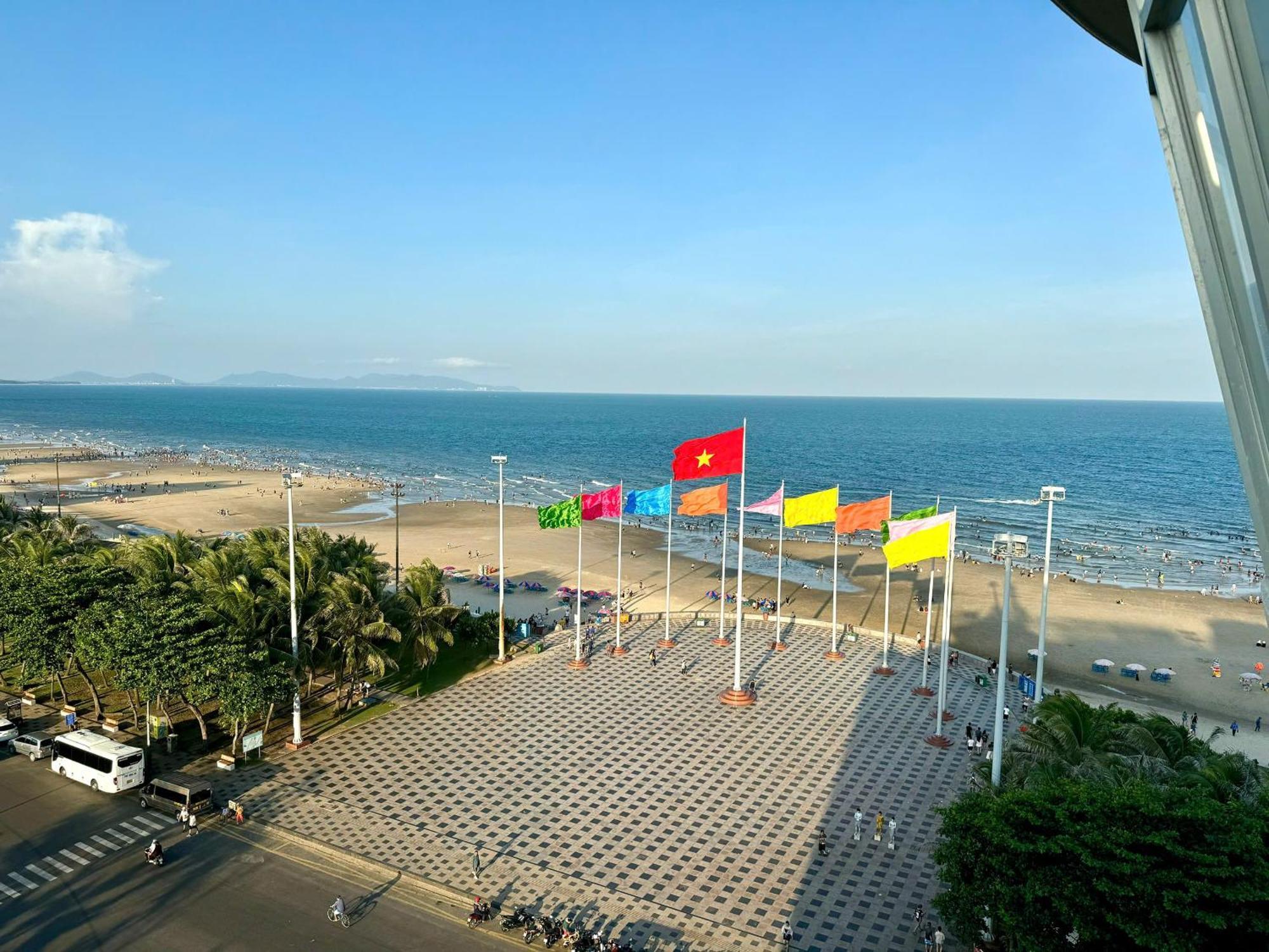 Thuy 3* Vung Tau