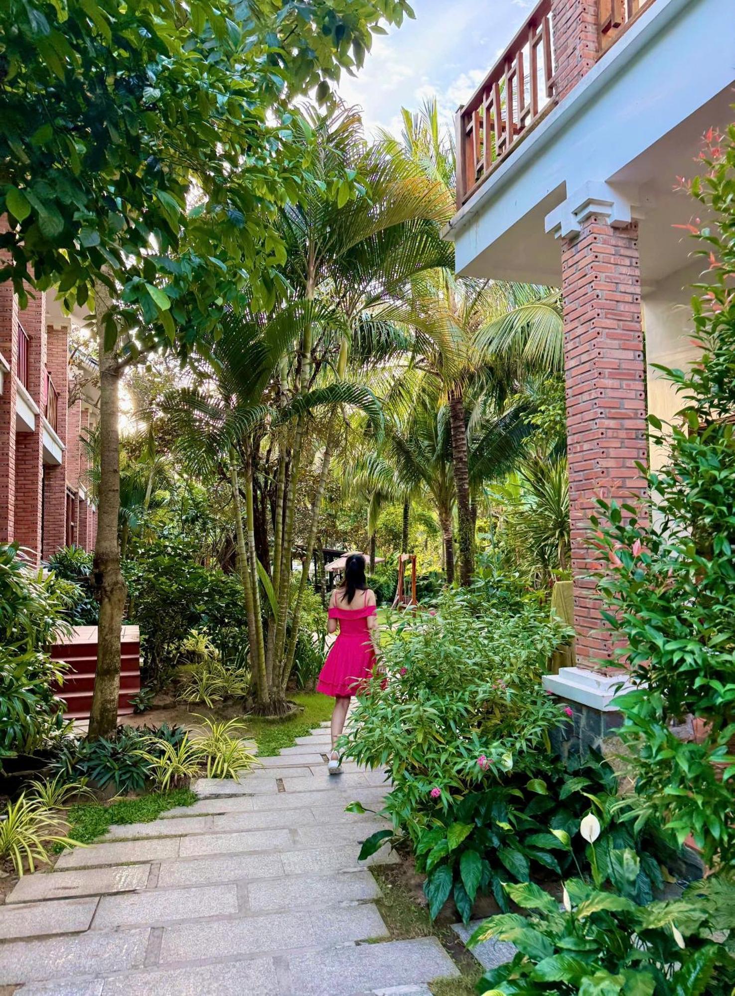 Nadine & Phu Quoc