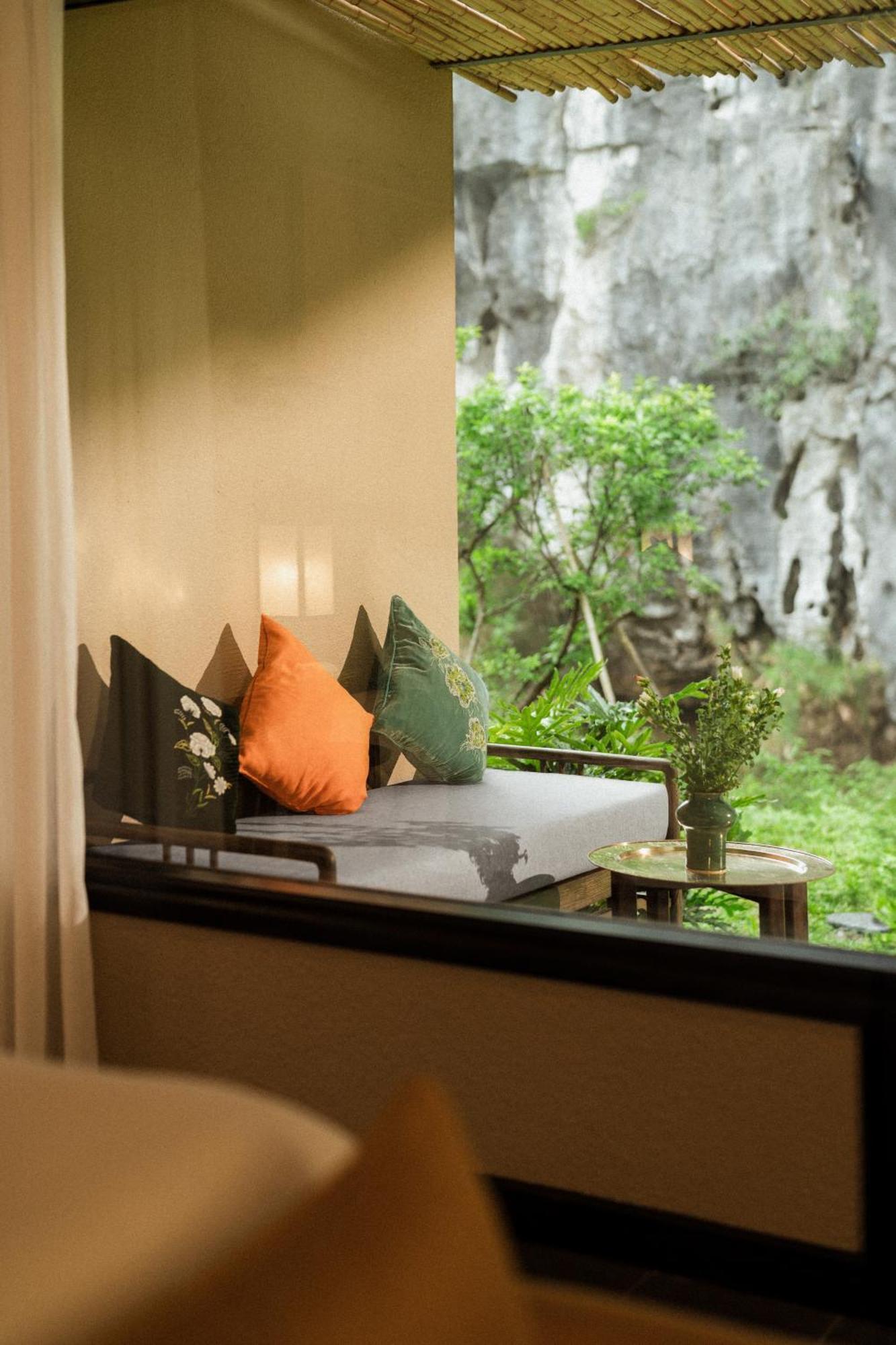 Jiva Hoa Lu Retreat