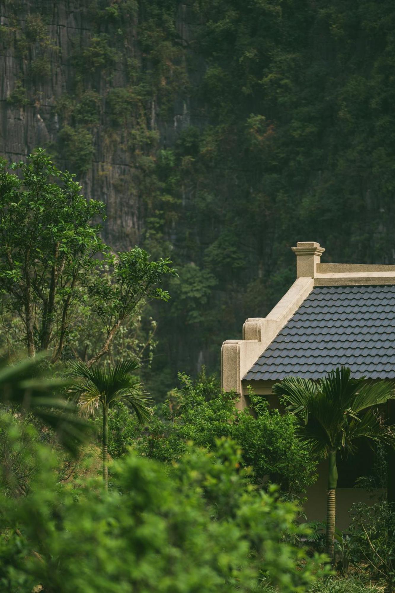Jiva Hoa Lu Retreat *