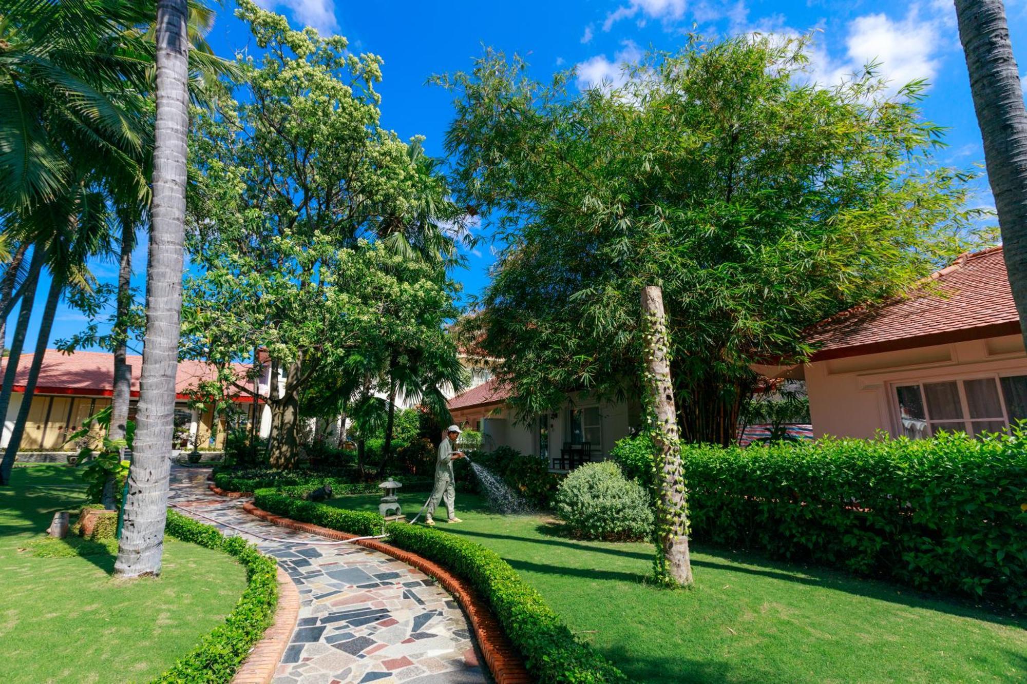 Le Aqua & Phan Thiet - Swiss Village & Resort Mui Ne