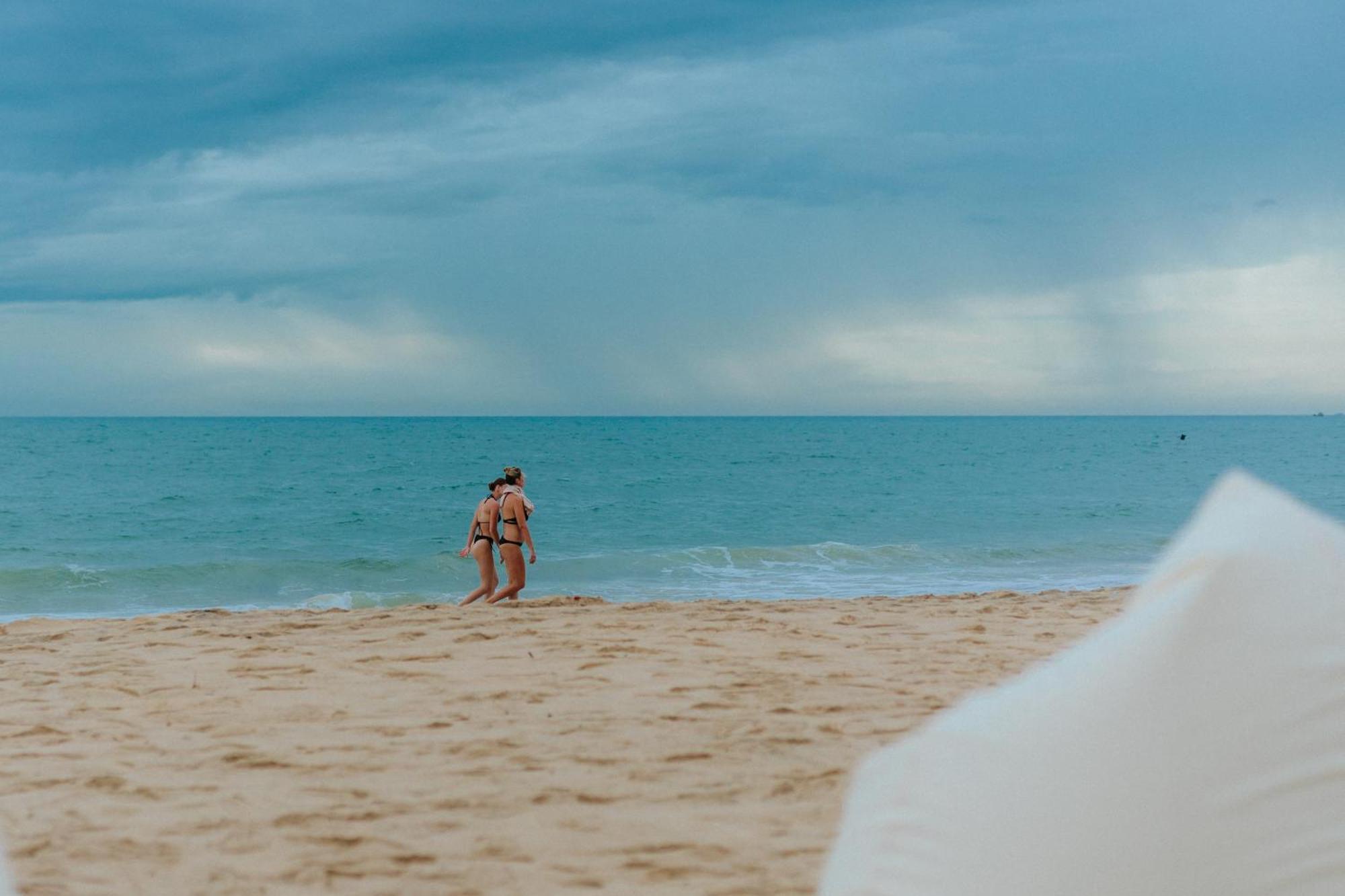 Resort Le Aqua & Phan Thiet - Swiss Village & Mui Ne