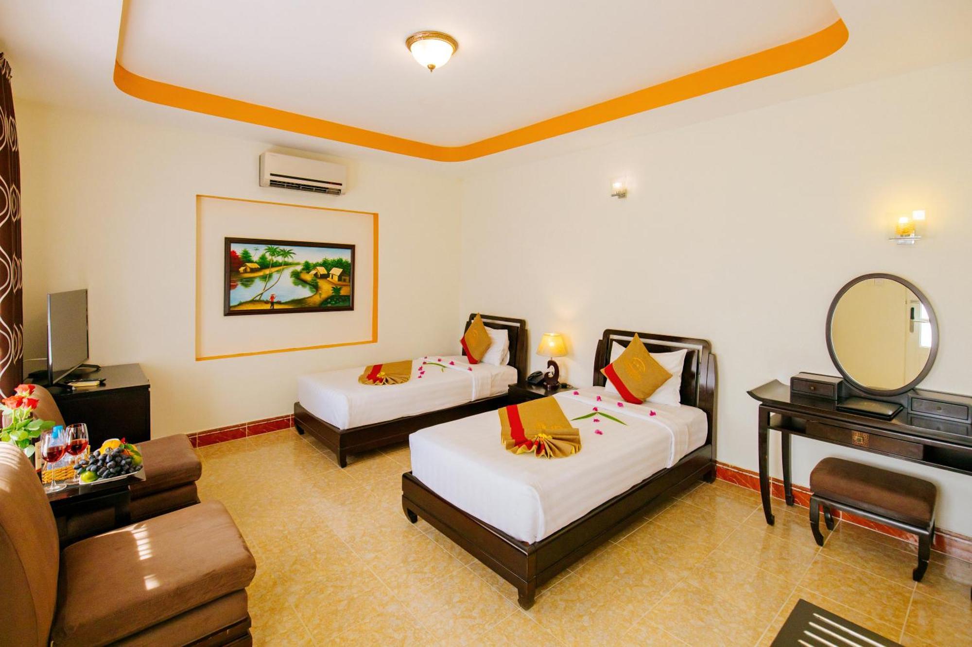 Le Aqua & Phan Thiet - Swiss Village & Resort Mui Ne