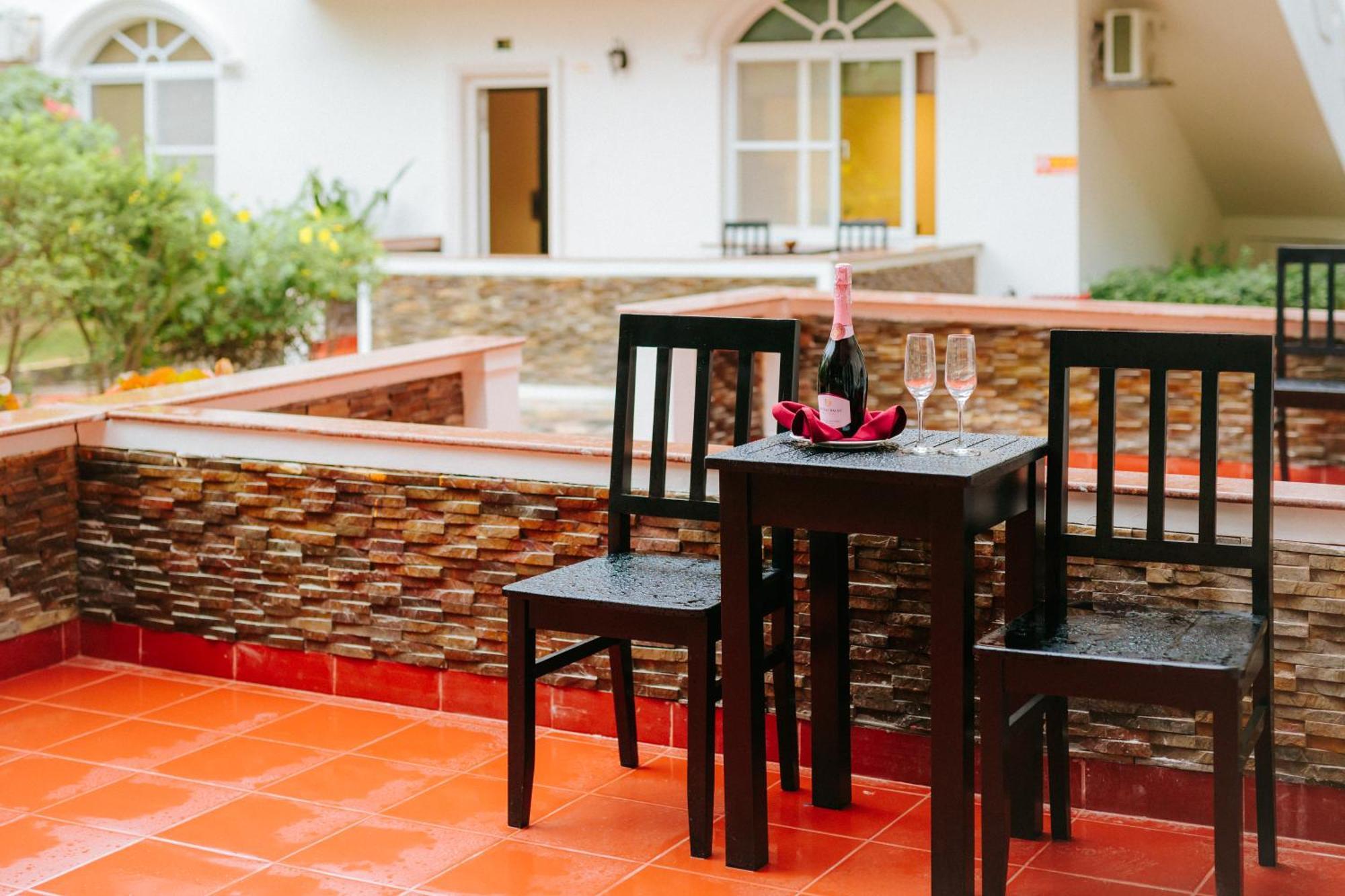 Le Aqua & Phan Thiet - Swiss Village & Resort Mui Ne