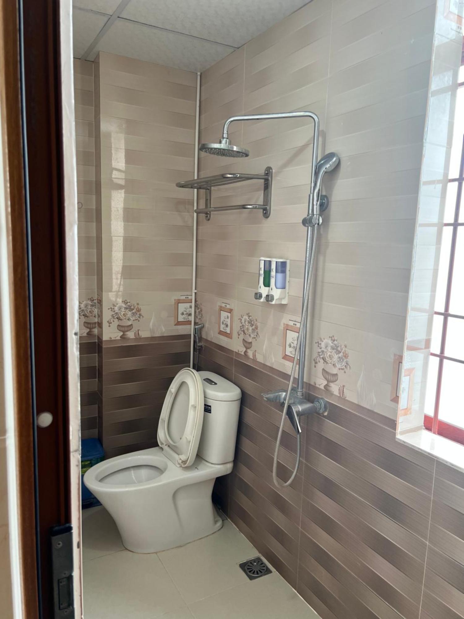 Hotel Hoang Linh 2*