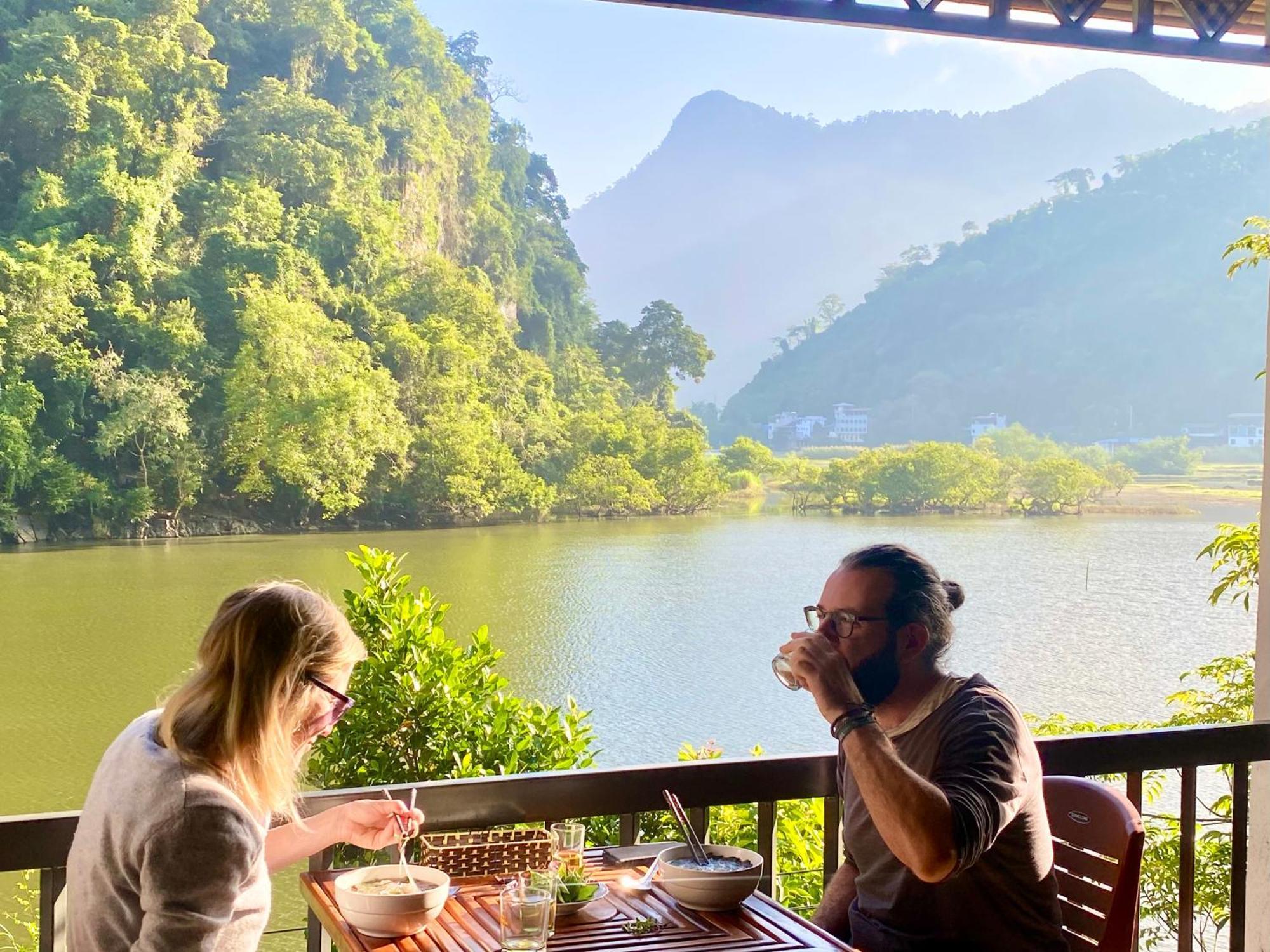 Ba Be Lakeside Resort Bac Kan