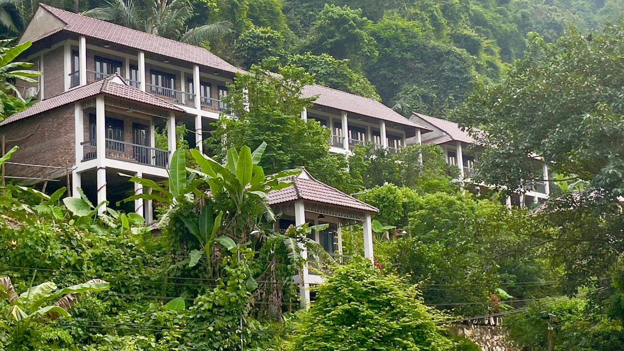 Ba Be Lakeside Resort