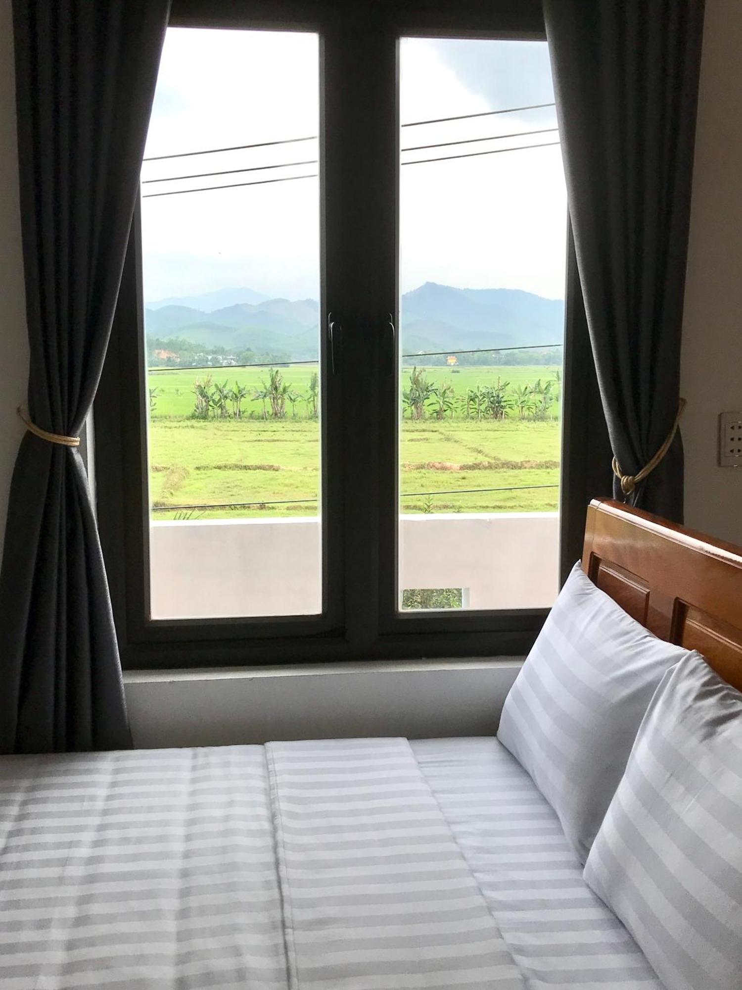 Hotel Happy Field *