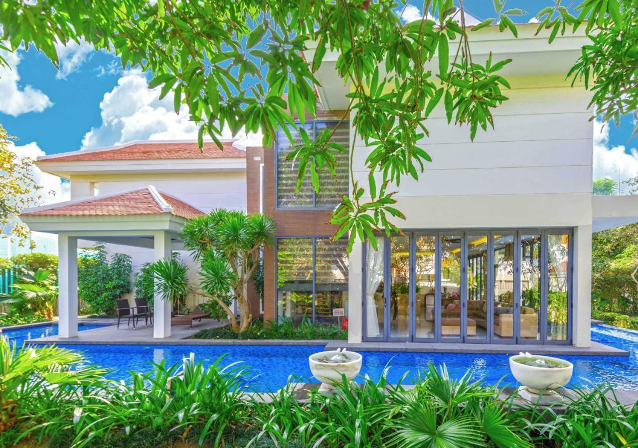 Golden Beachside Da Nang