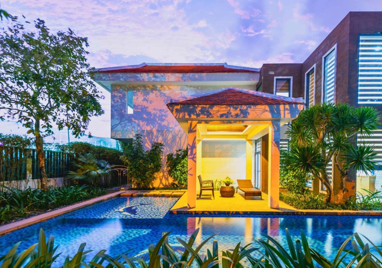 Golden Beachside Da Nang