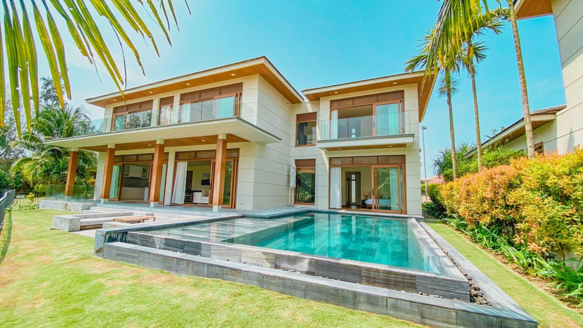Resort Golden Beachside Da Nang