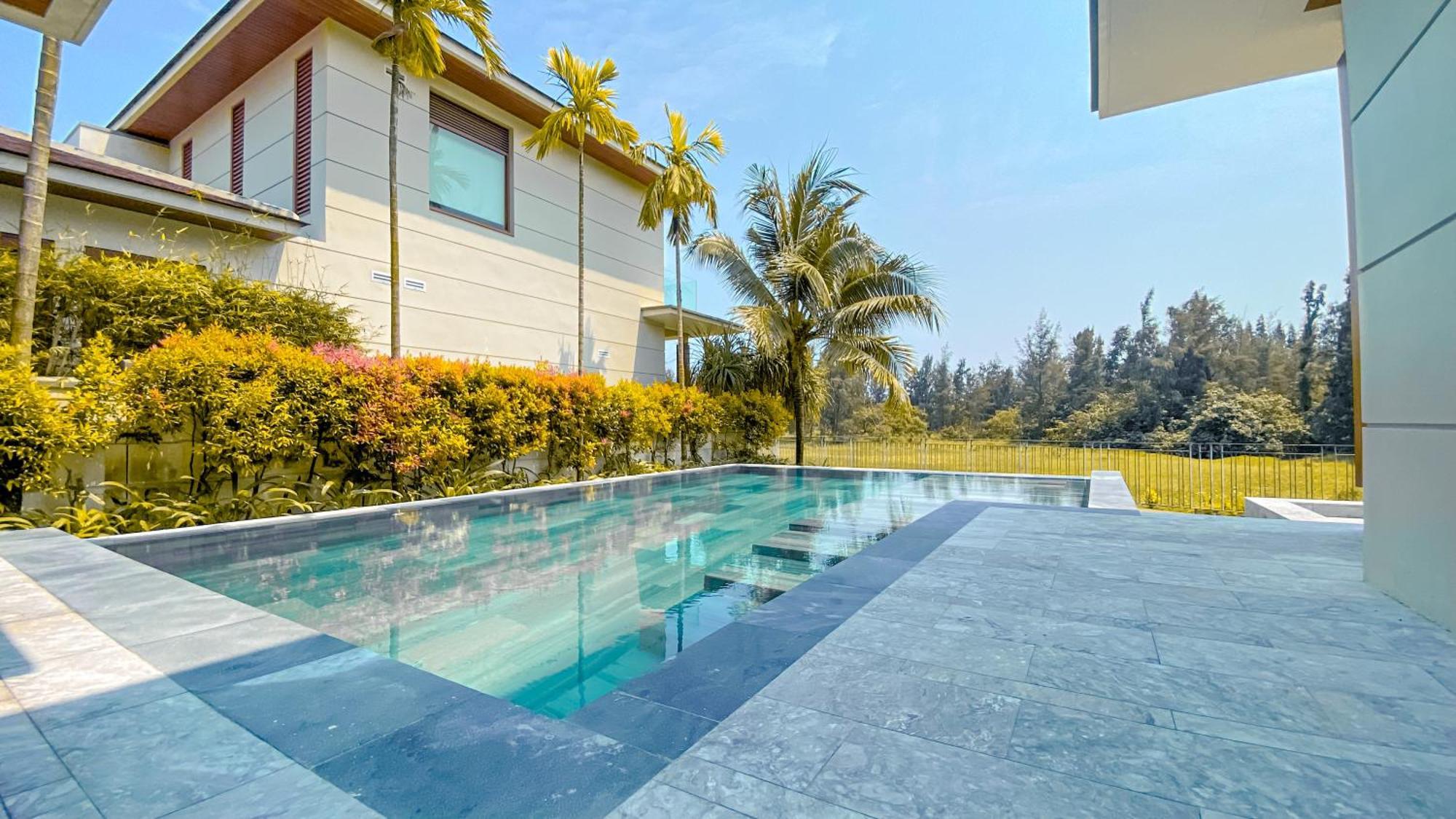 Golden Beachside