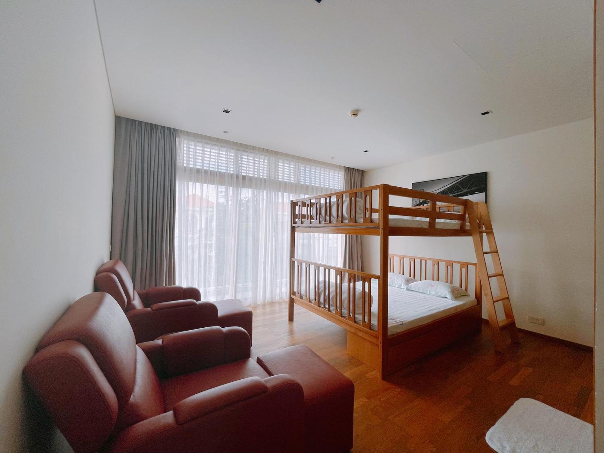 Resort Golden Beachside