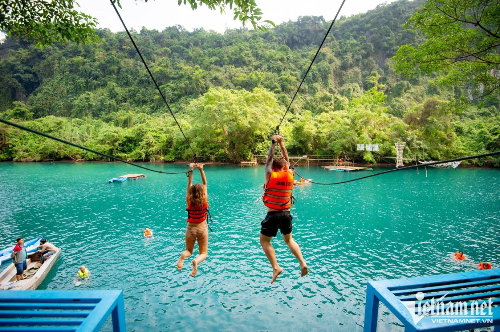 Happy Field Hotel Phong Nha