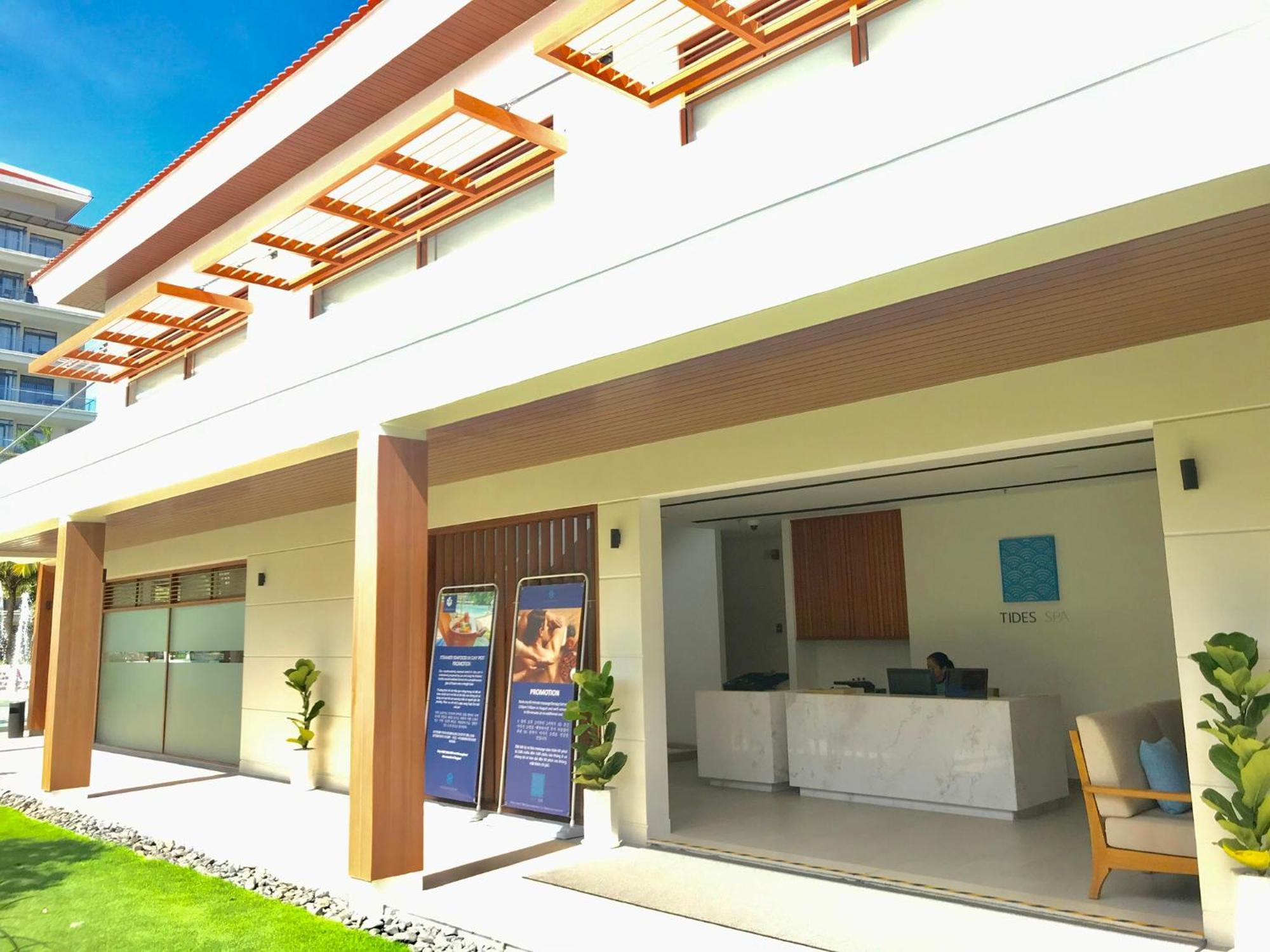 Resort Golden Beachside Da Nang