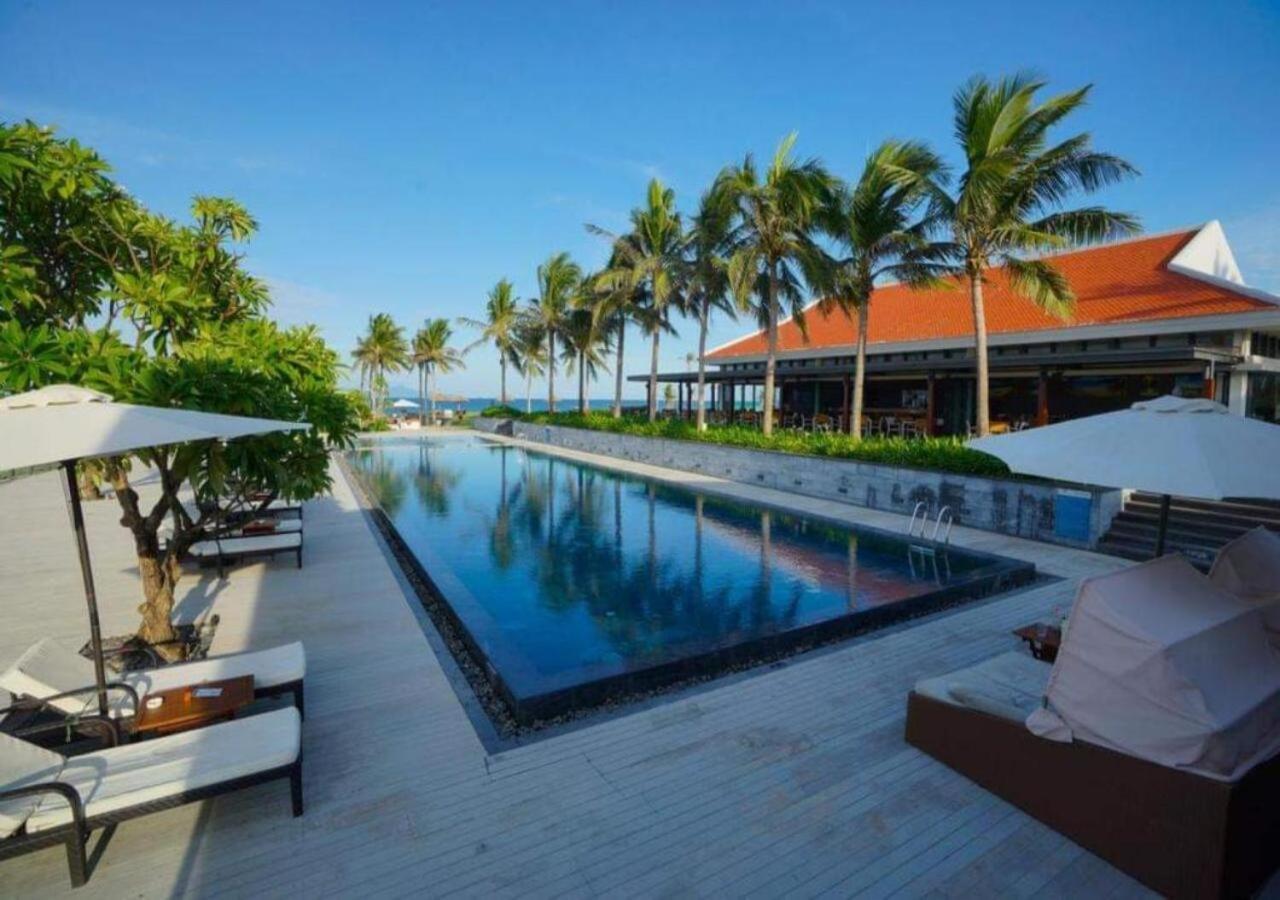 Resort Golden Beachside