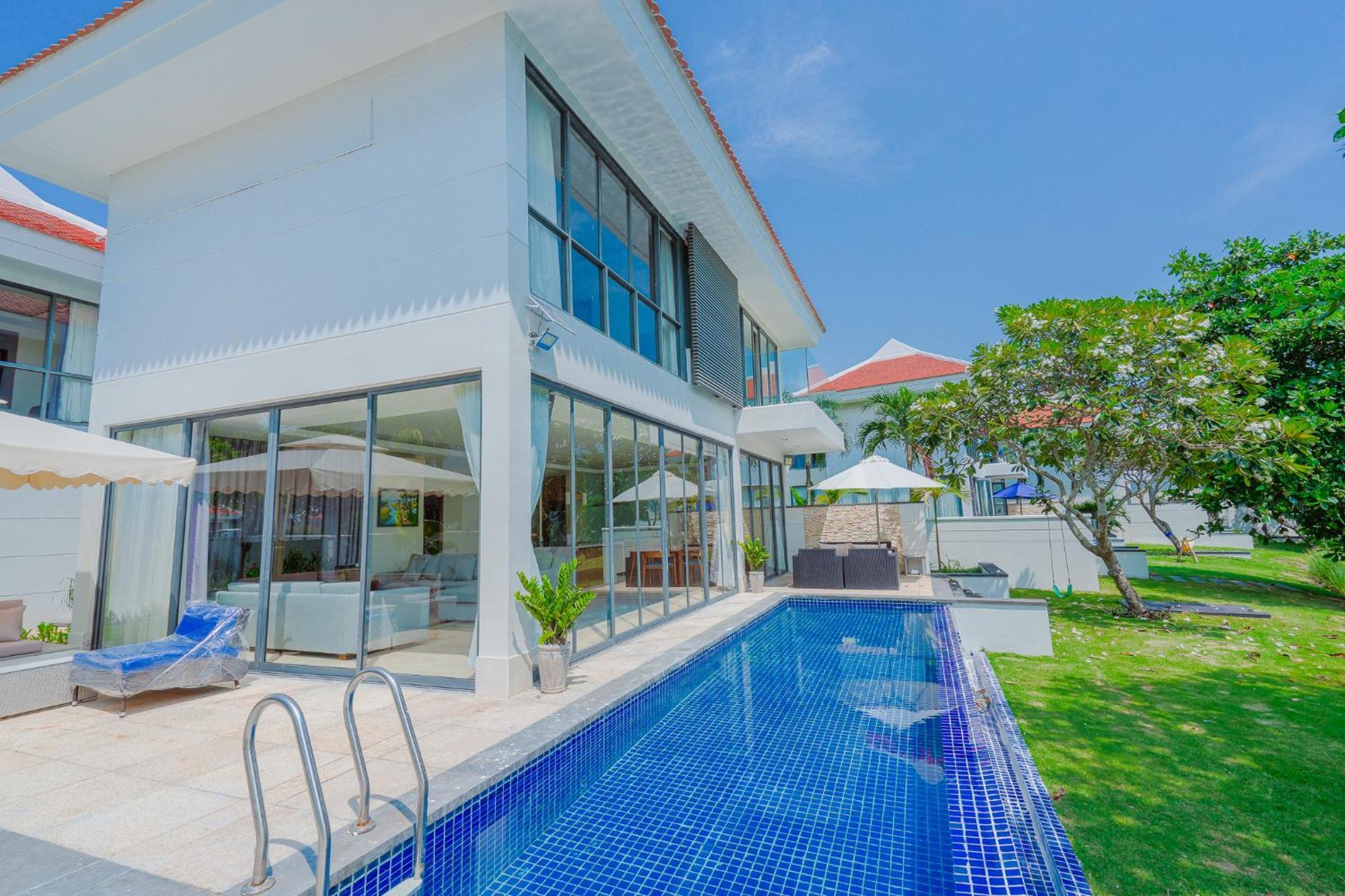 Golden Beachside Da Nang