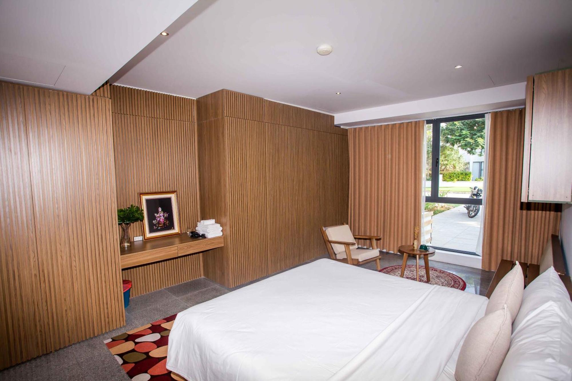 Golden Beachside Da Nang
