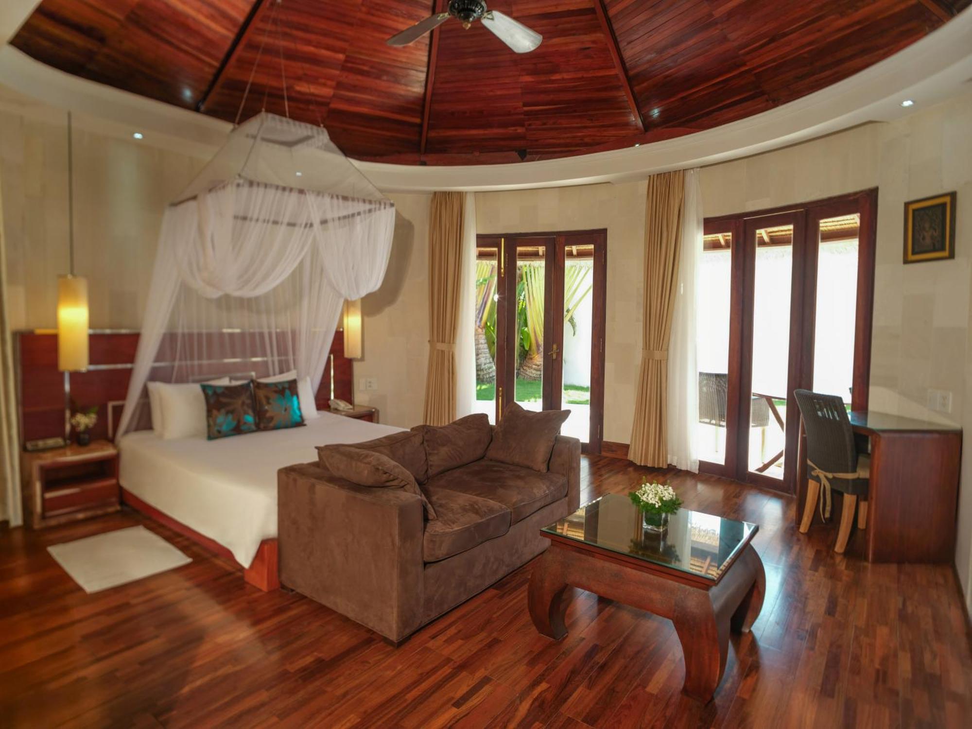 Sunsea Resort 3*