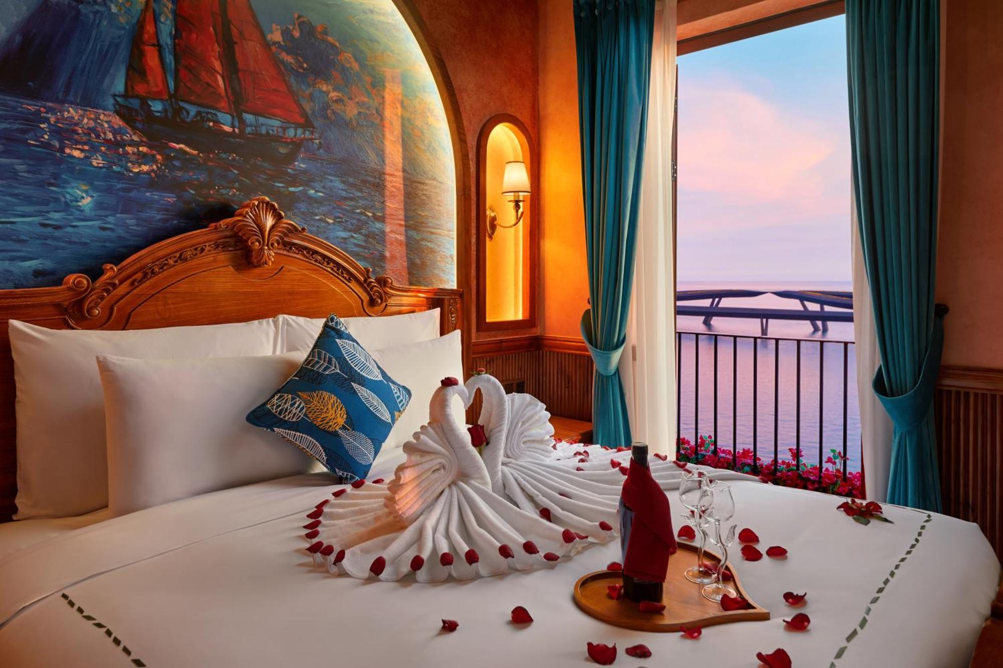 Venice - Free Airport Shuttle & Sunset Town Tour 4* Phu Quoc