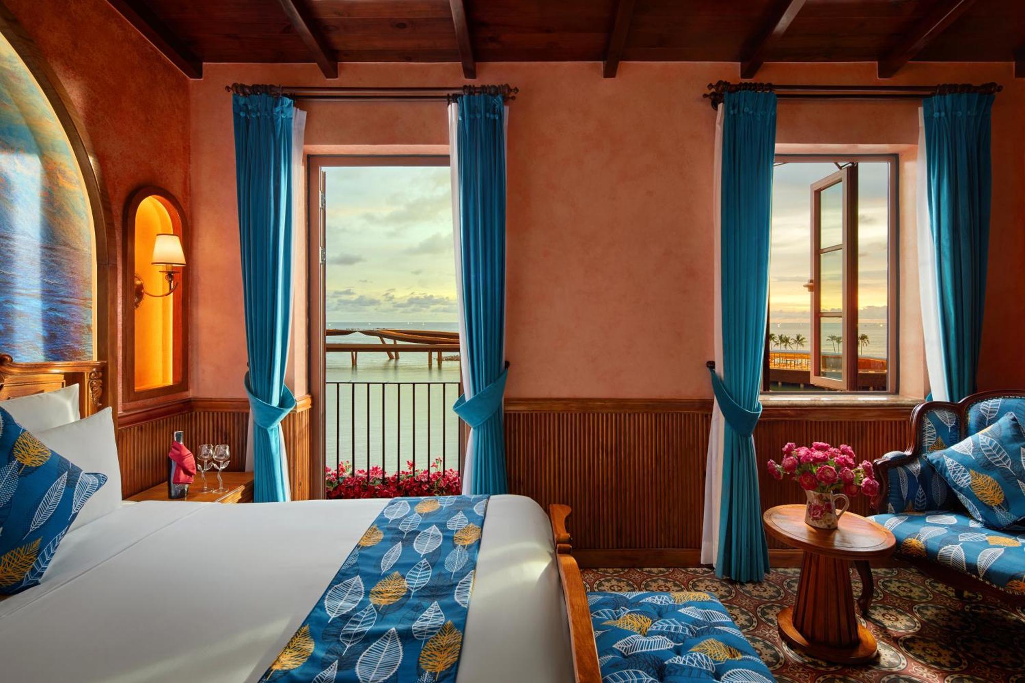 Hotel Venice - Free Airport Shuttle & Sunset Town Tour Phu Quoc